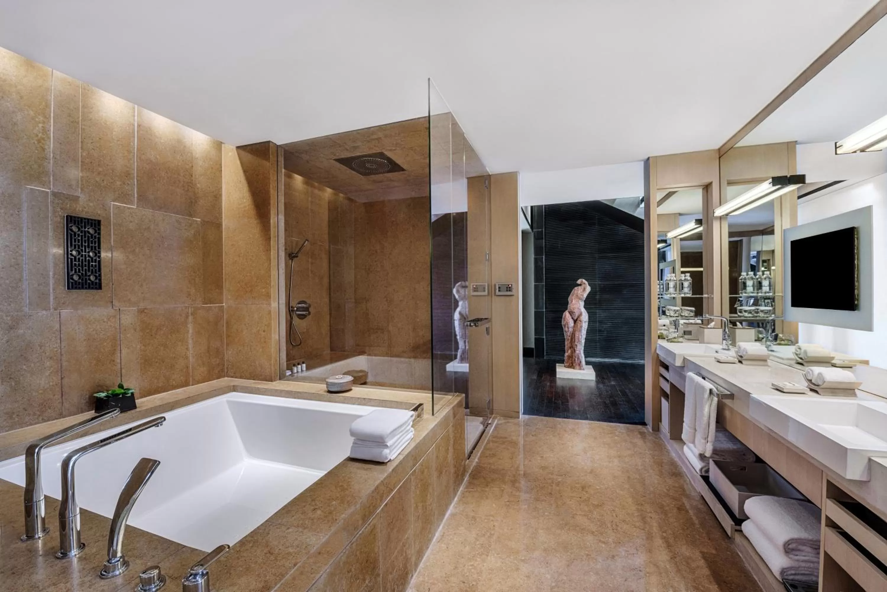 Bathroom, Bed in Park Hyatt Beijing