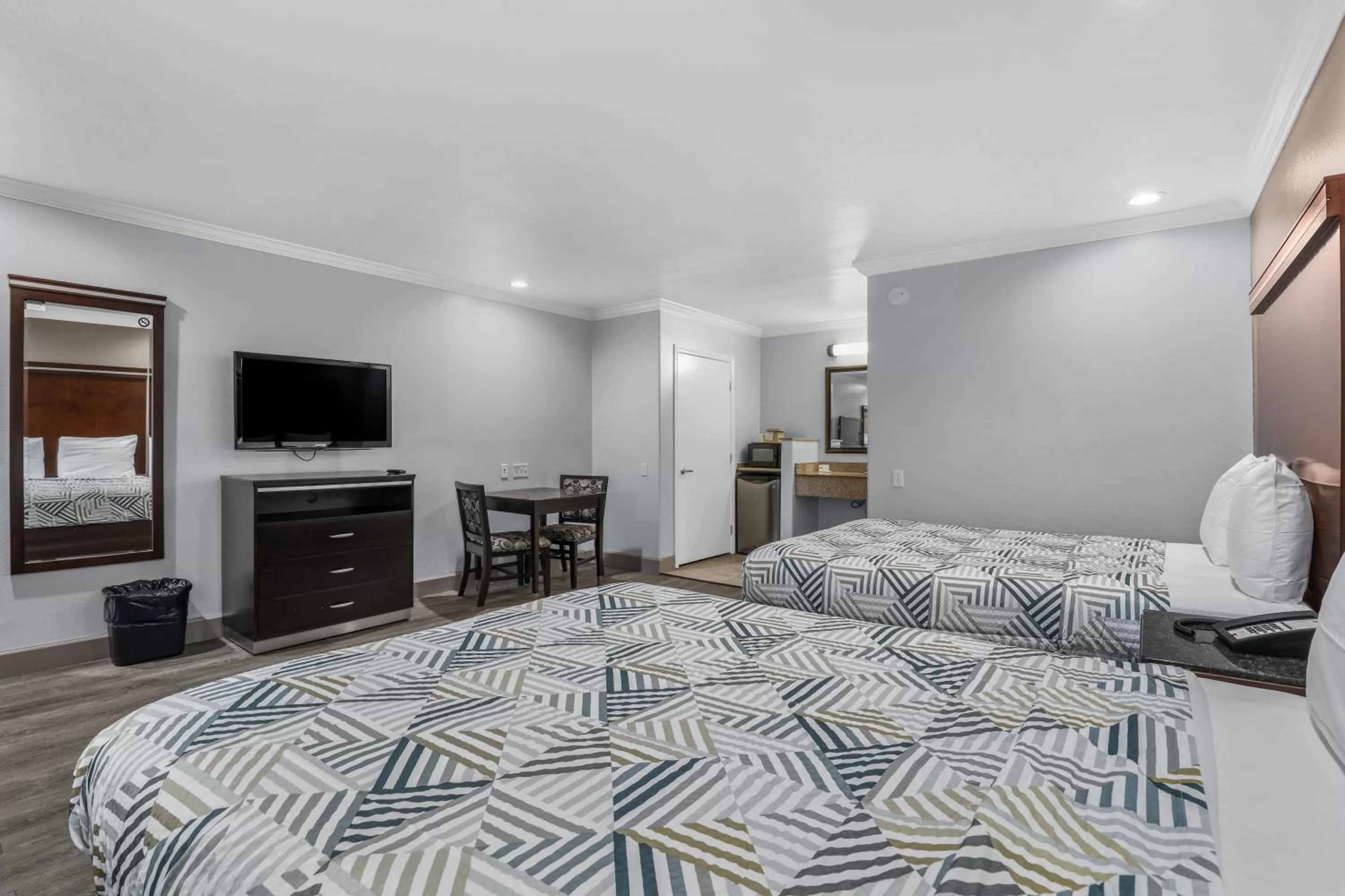 Bed in Motel 6 Carlsbad, Ca- North