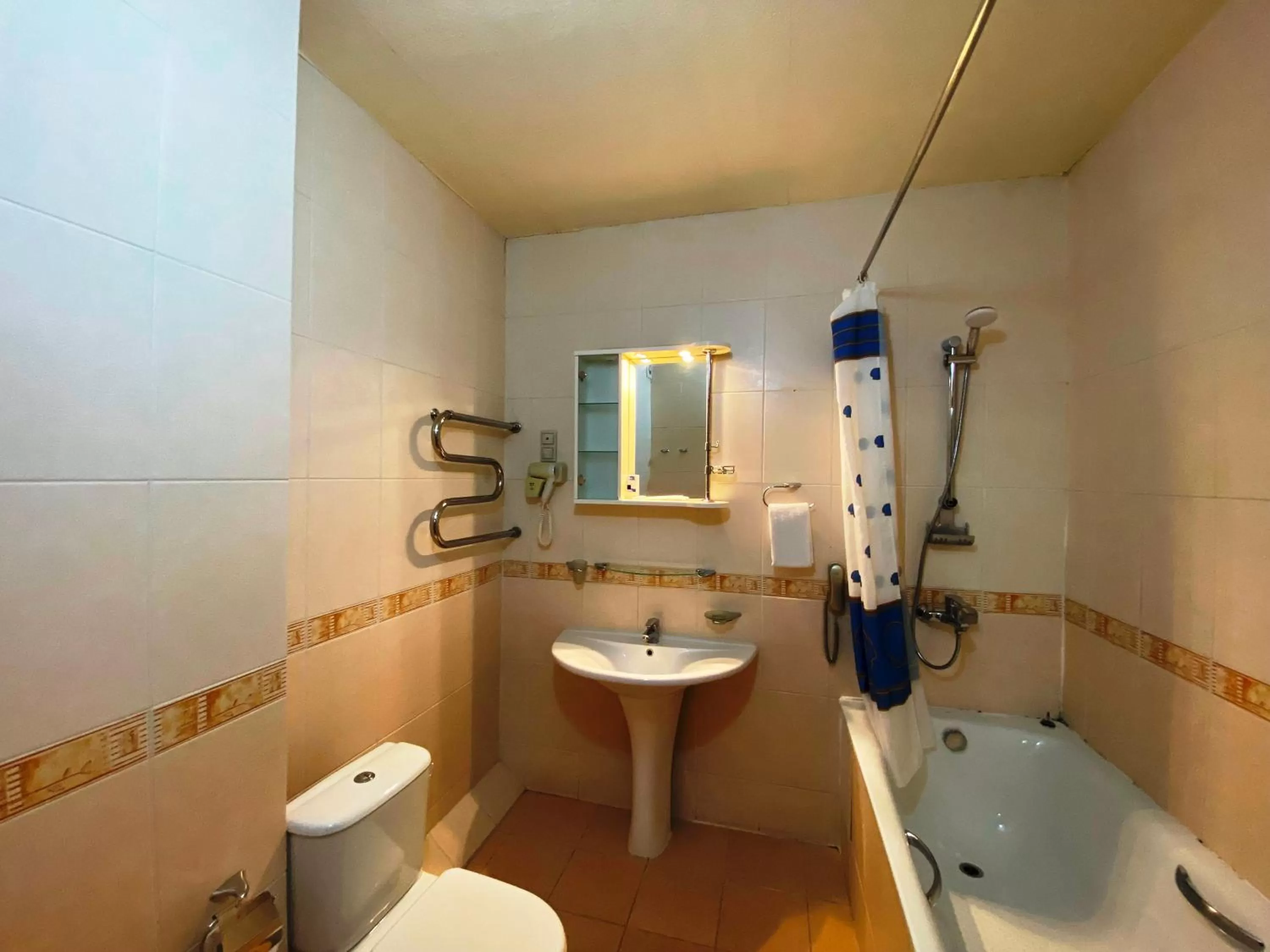 Shower in Tengri Hotel