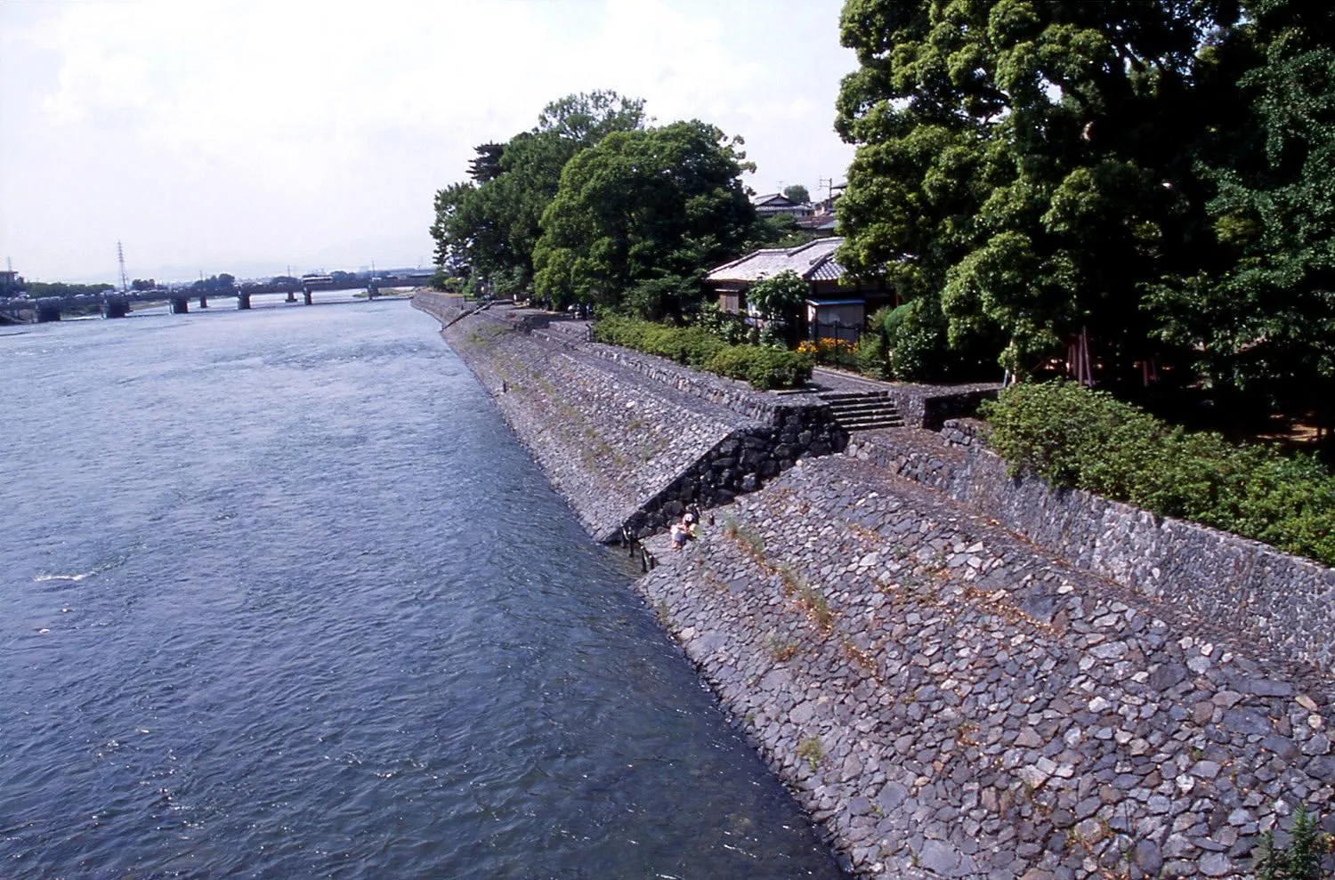Nearby landmark in Hanayashiki Ukifune-en