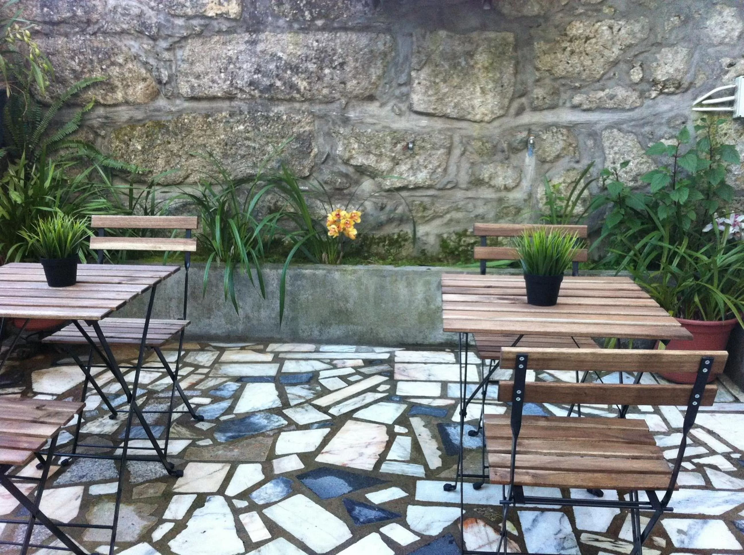 Patio in Hotel Mira D'Aire