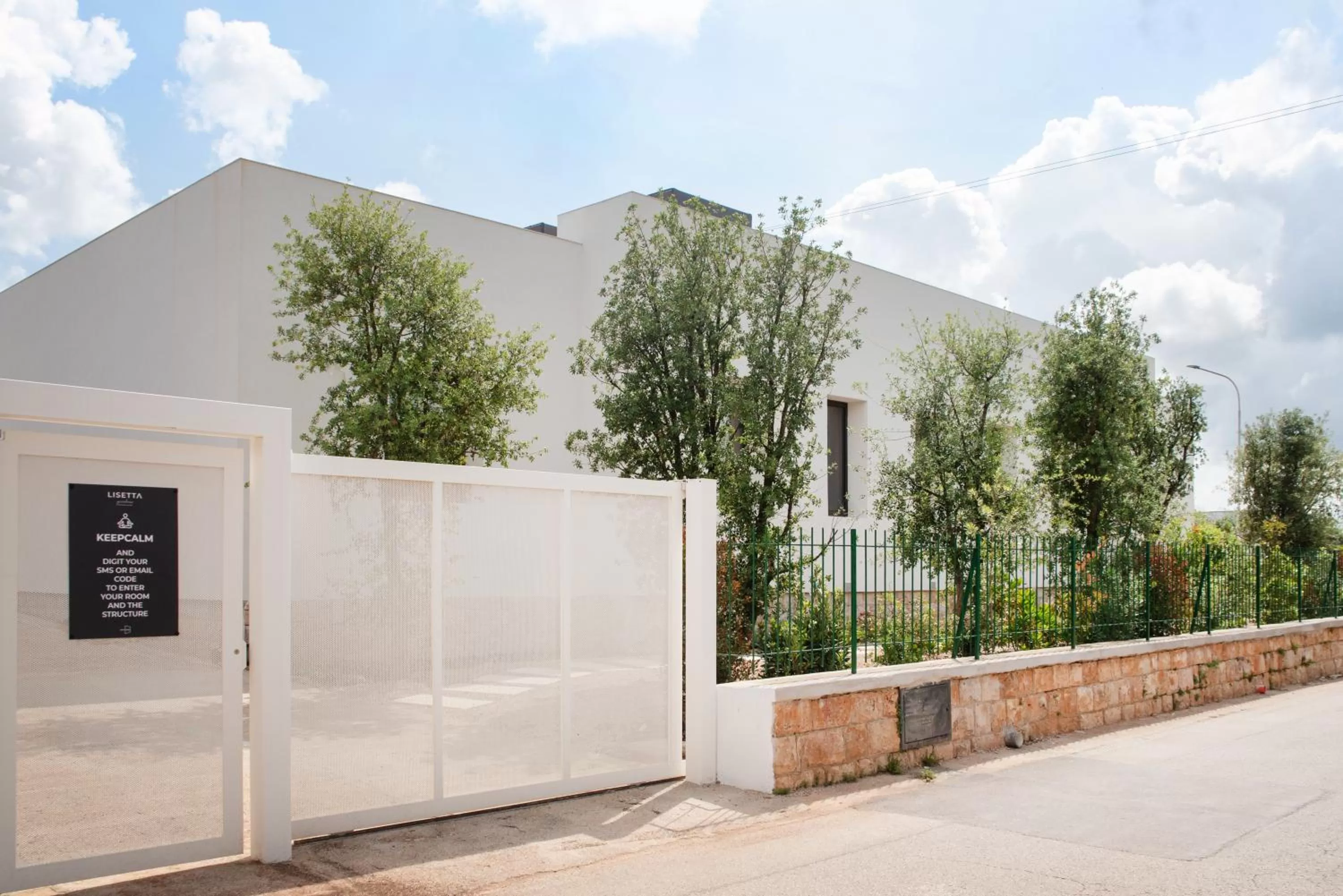 Property building in Lisetta Gardens Boutique & Suites