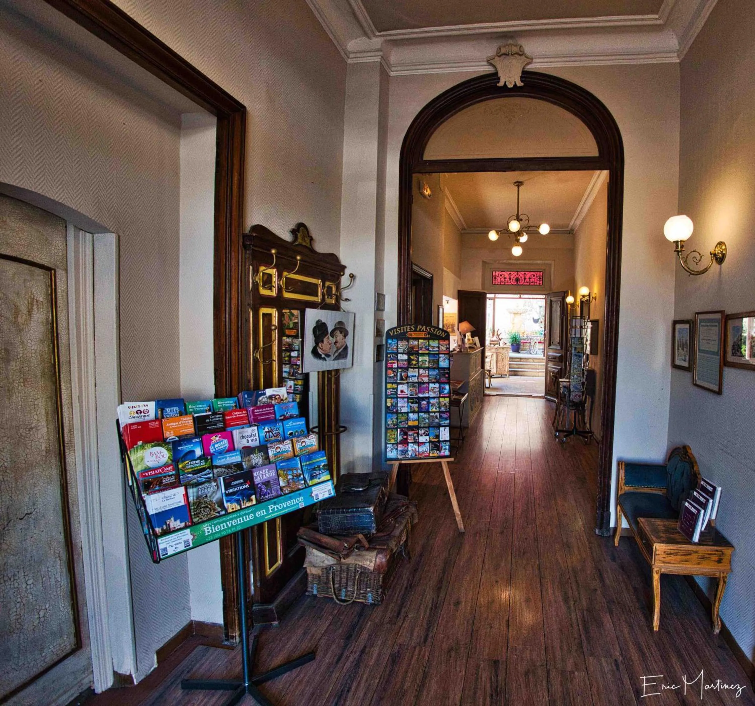 Decorative detail in The Originals Boutique, Hôtel du Parc, Cavaillon