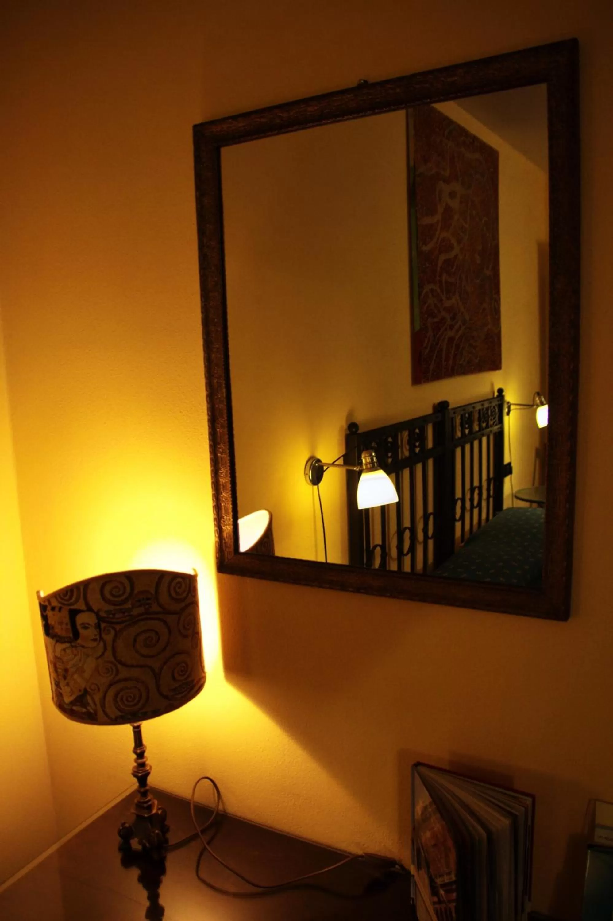 Decorative detail in Hotel De Prati