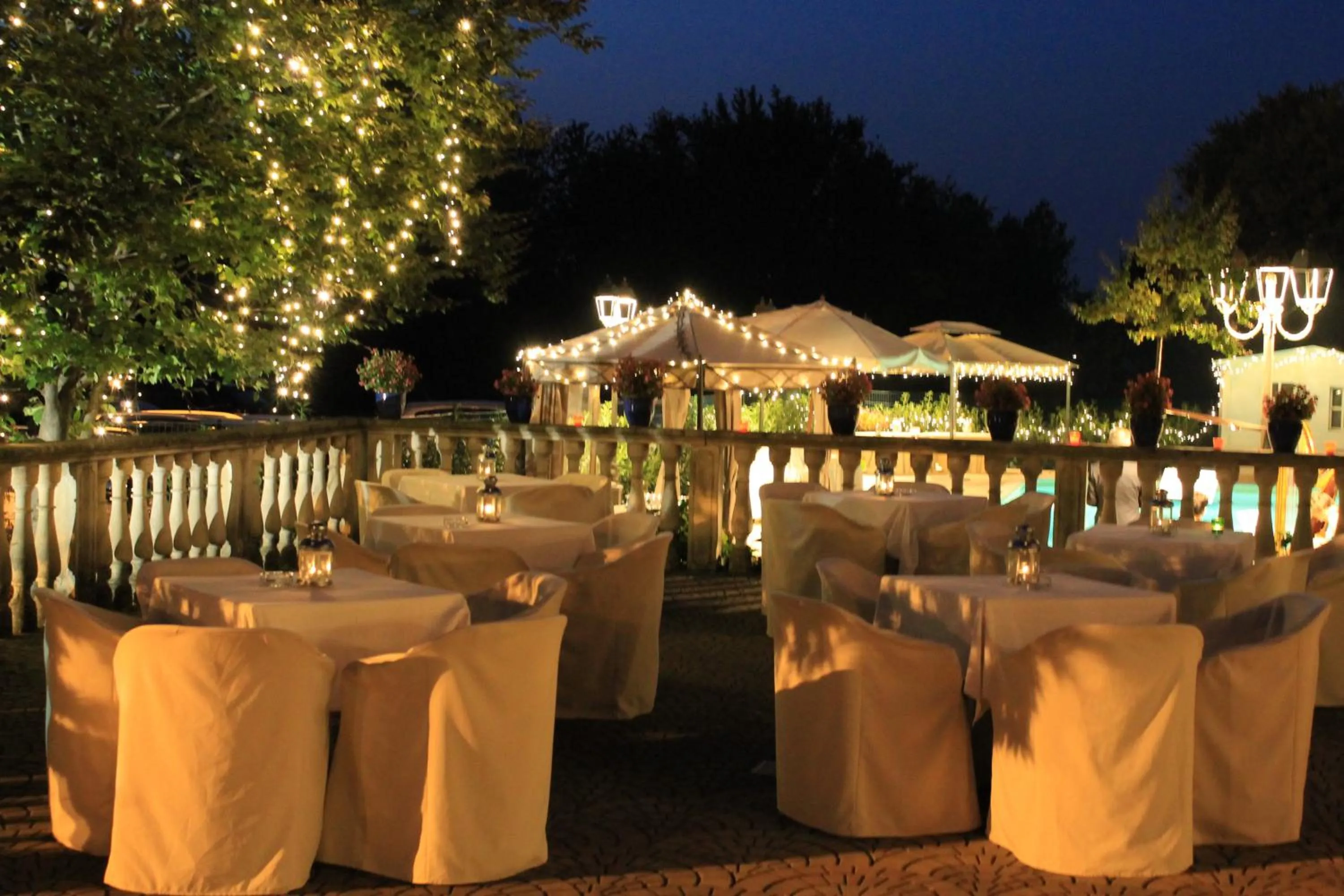 Restaurant/places to eat in Villa Belvedere 1849