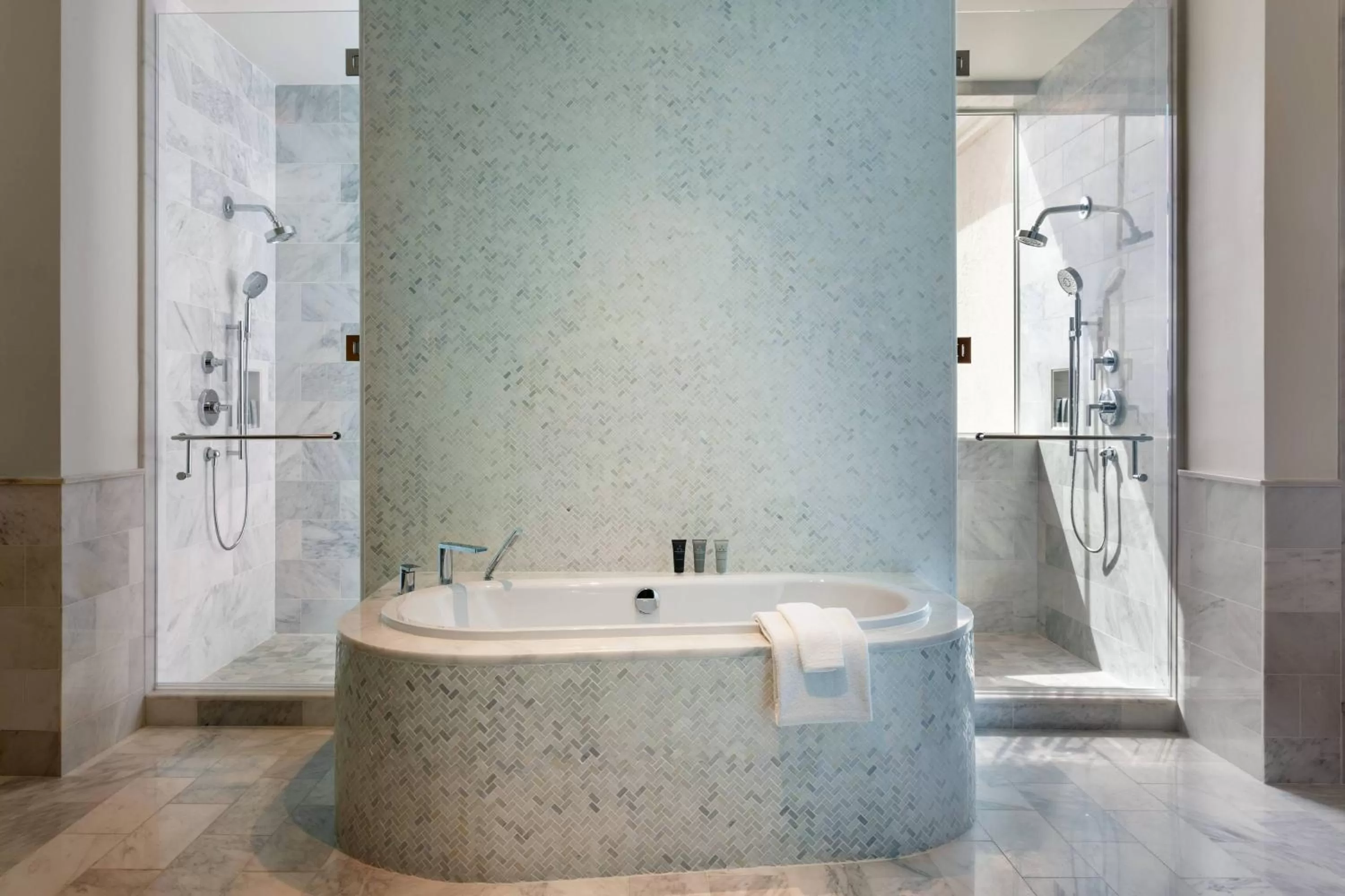 Bathroom in JW Marriott Miami Turnberry Resort & Spa