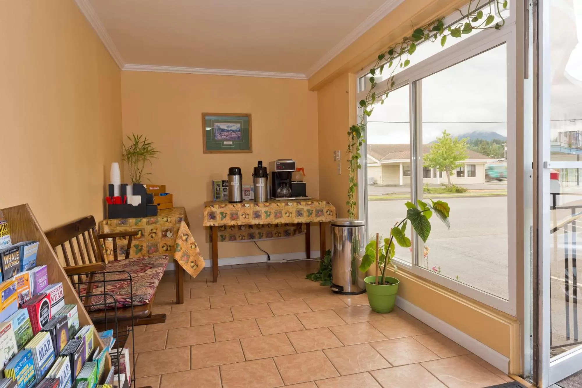 Lobby or reception in Riviera Inn