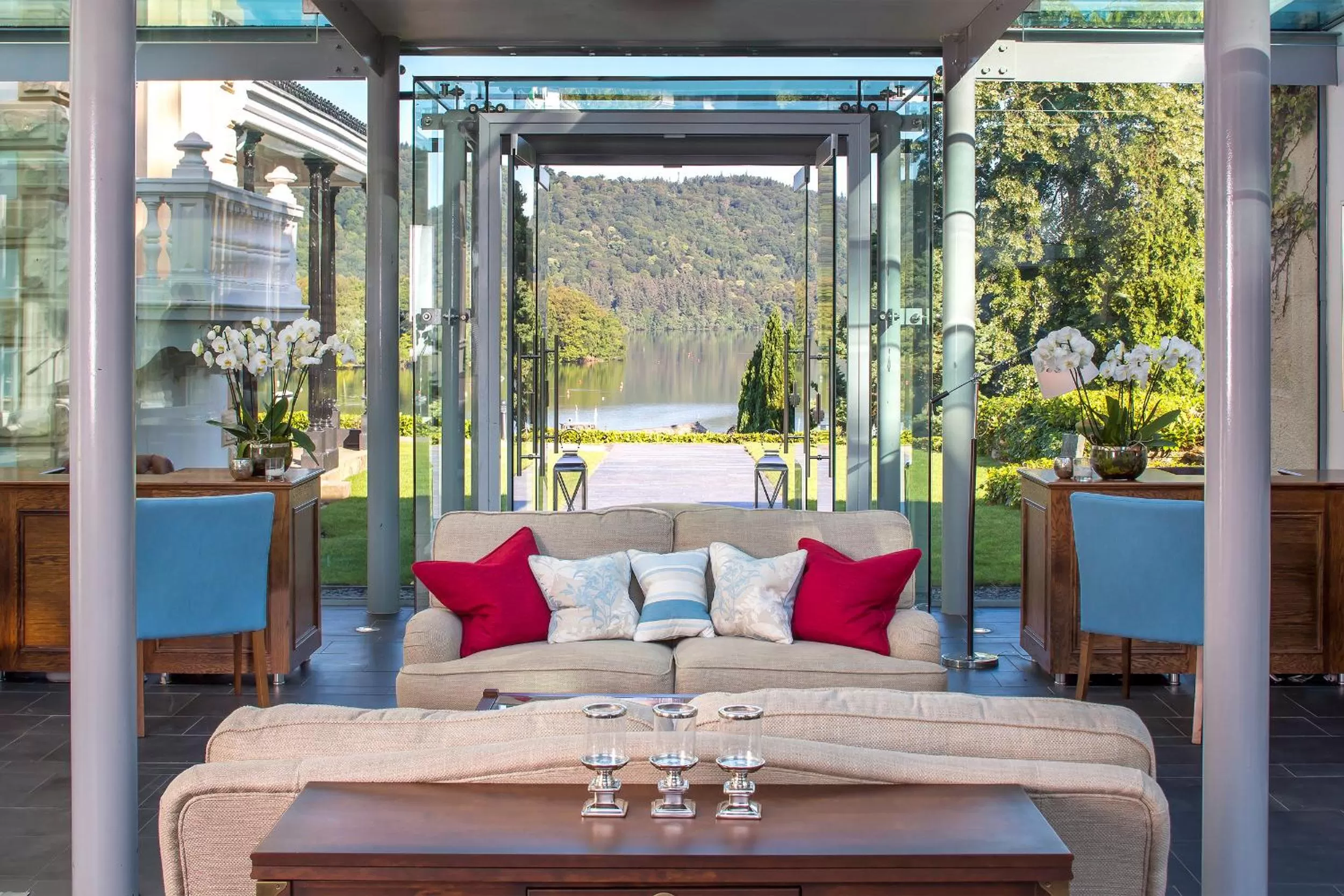 Lobby or reception in The Belsfield Hotel