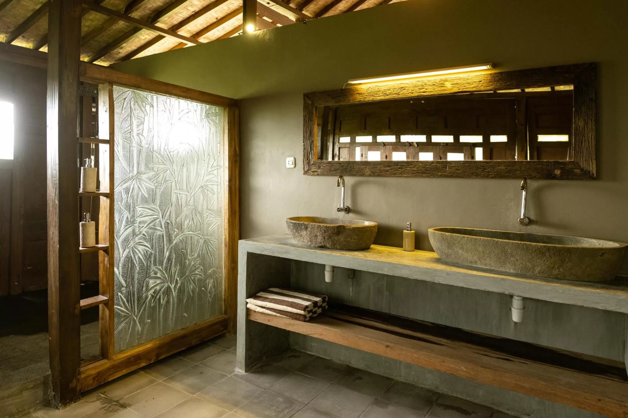 Bathroom in Tanah Damai Hotel