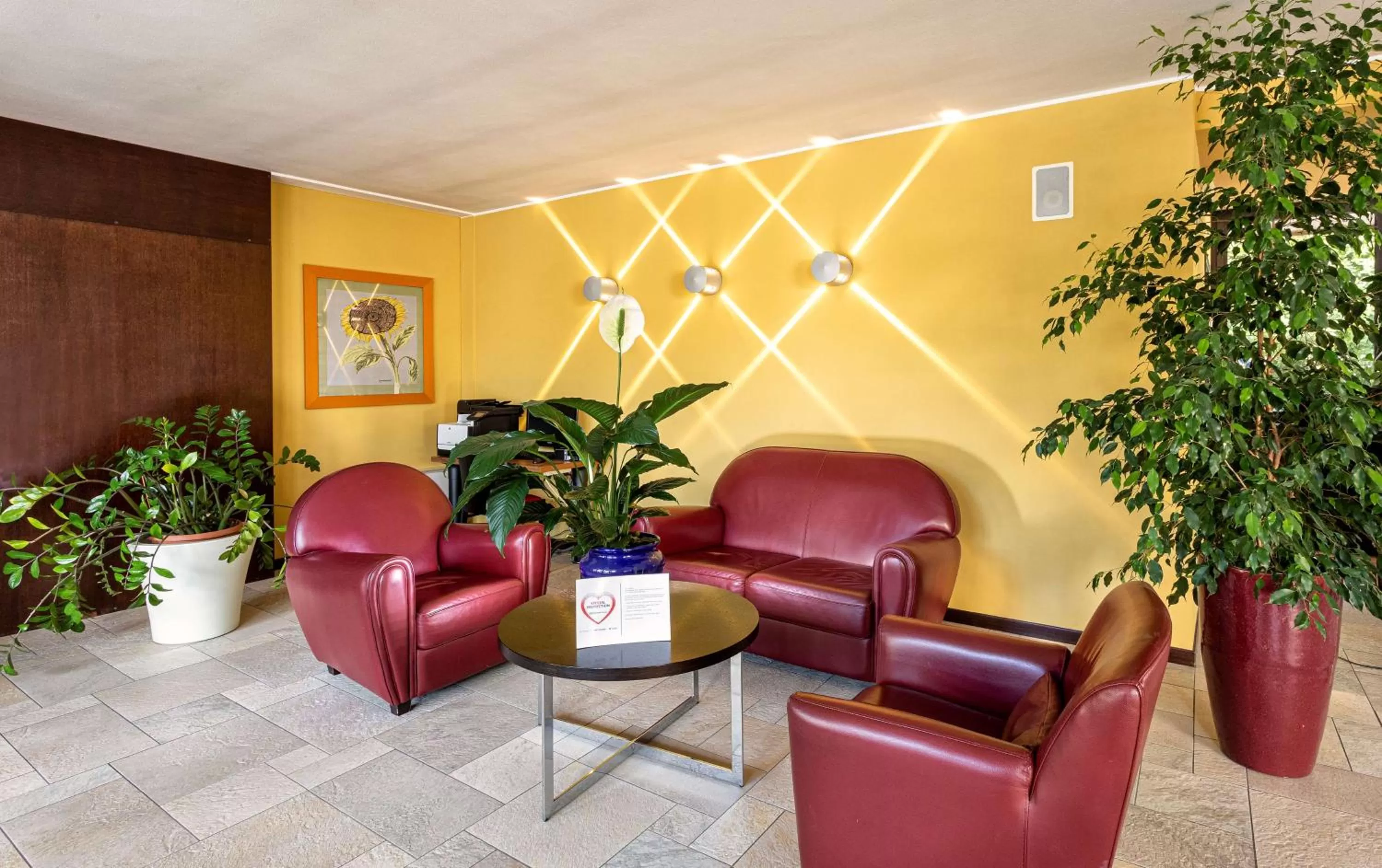 Lobby or reception in BEST WESTERN Titian Inn Hotel Treviso