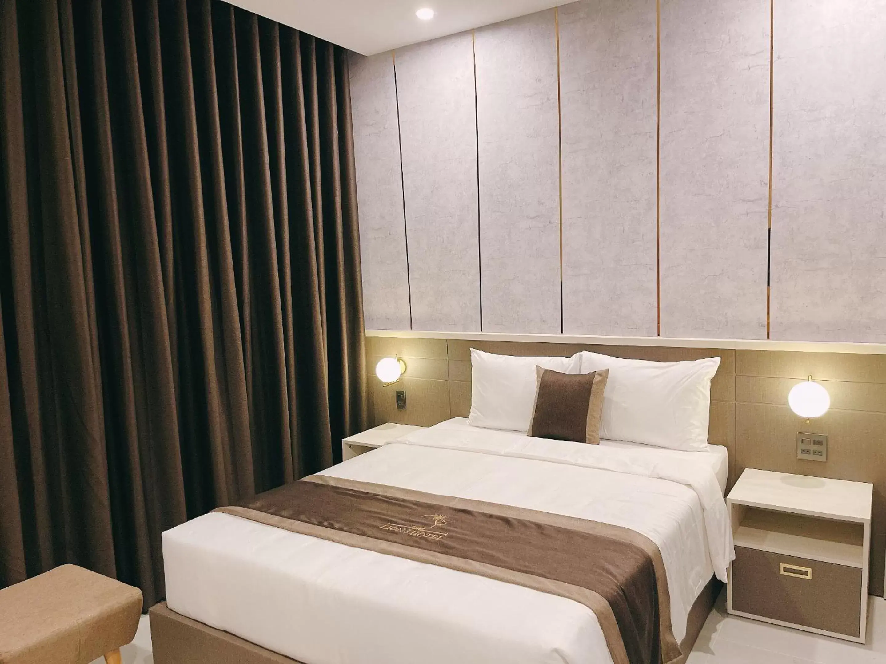 LION 3 HOTEL LION 3 HOTEL