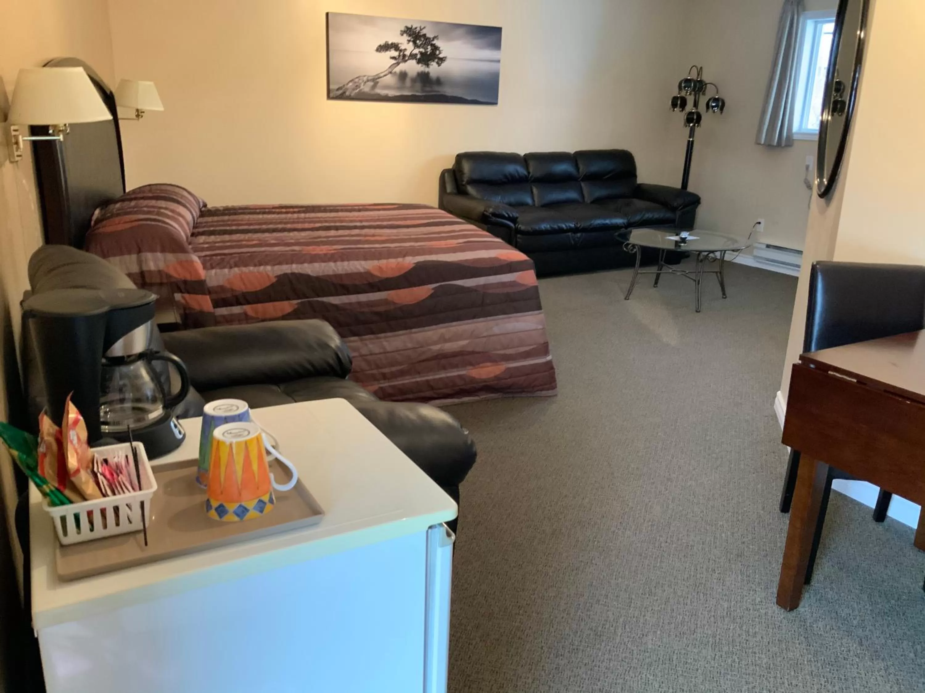 Bed in Monte Carlo Motel