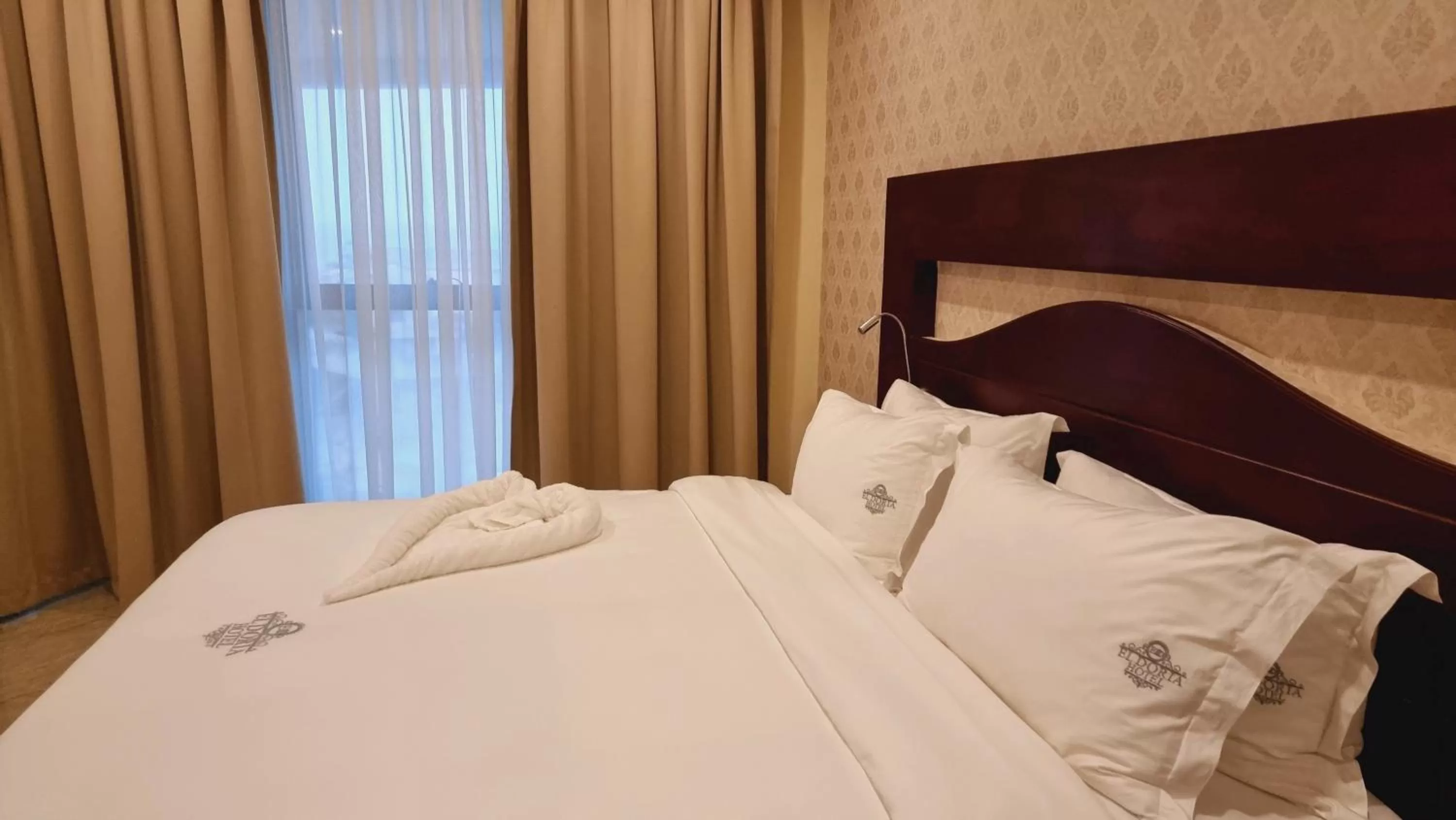 Bedroom, Bed in El Doria Hotel