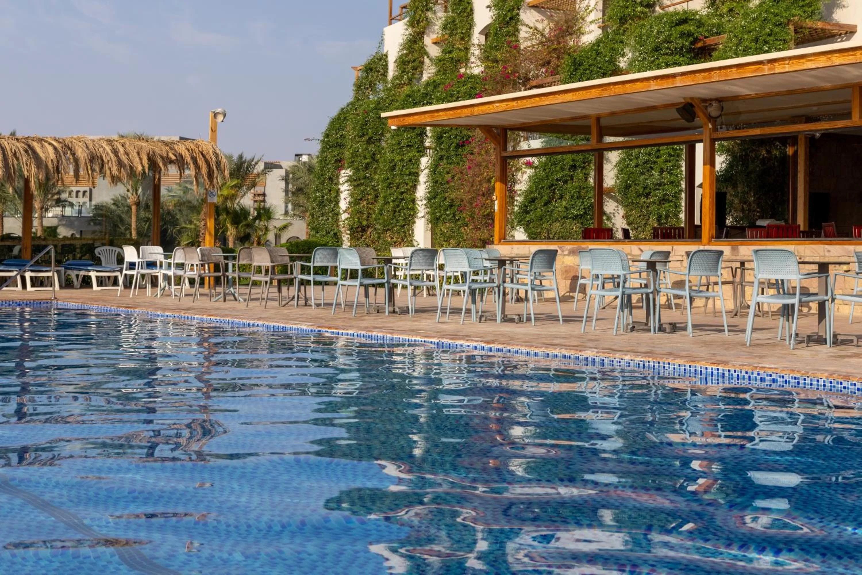 Swimming pool in Fort Arabesque Resort, Spa & Villas