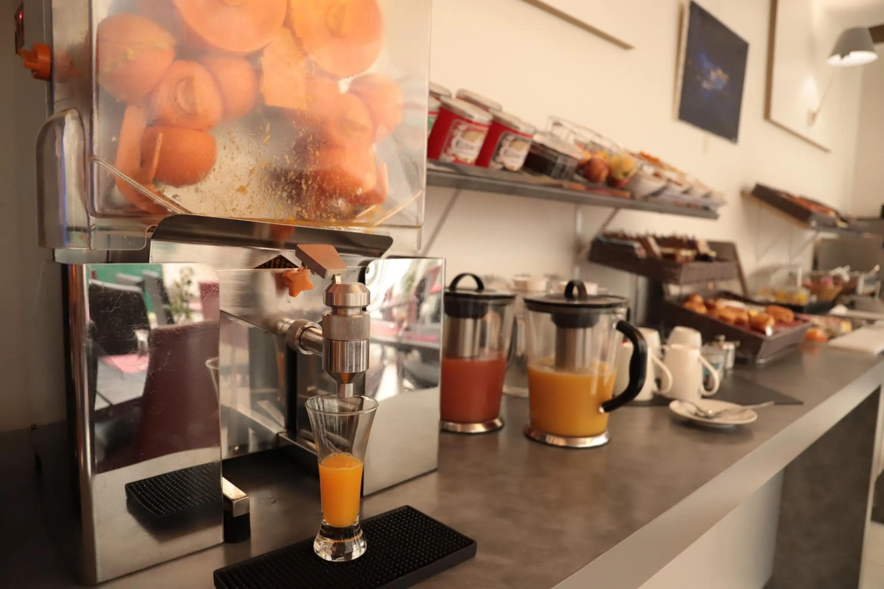 Area and facilities in Hôtel Brésil Opéra SPA