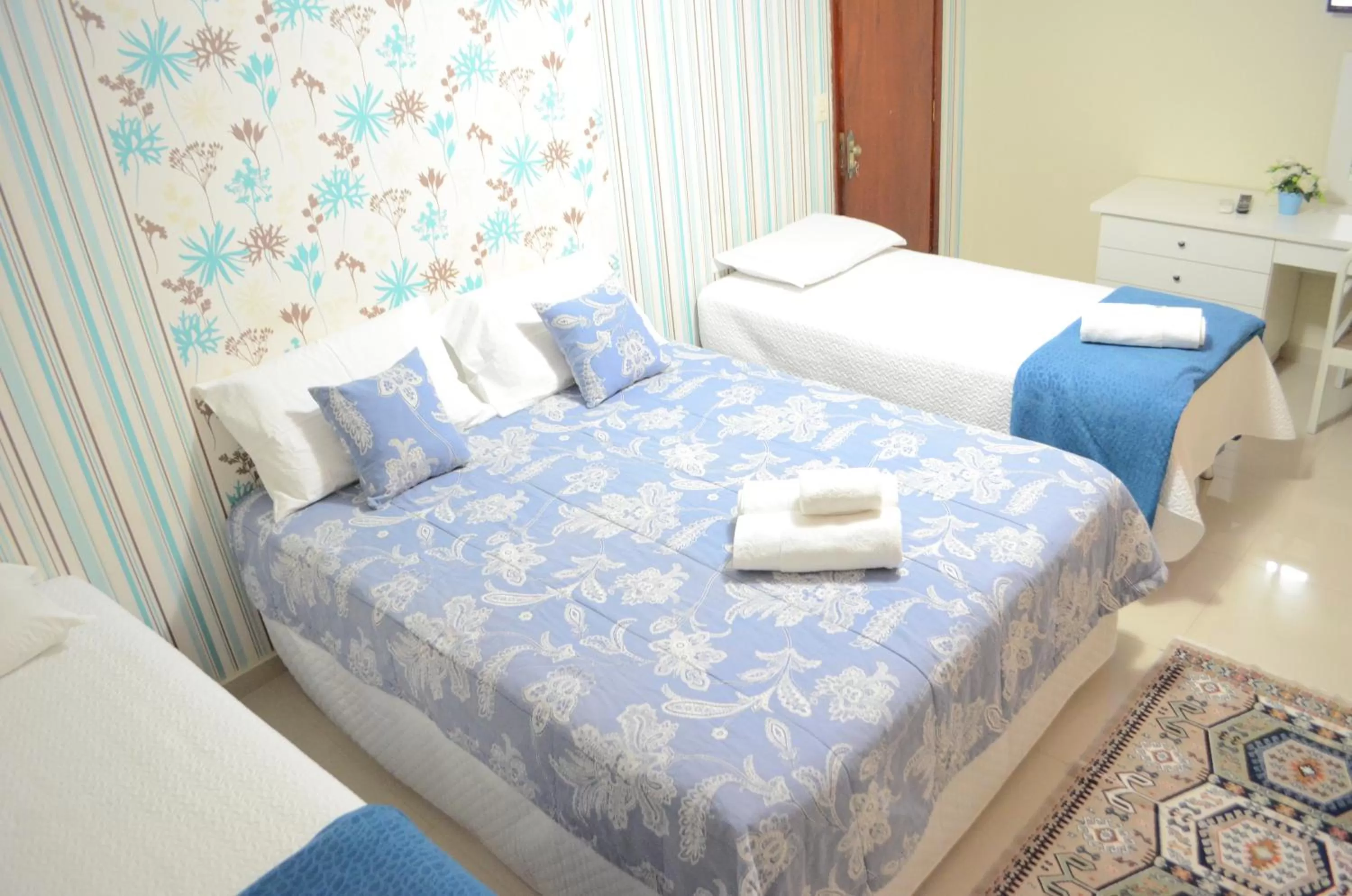 Property building, Bed in Foz Casa do Turista