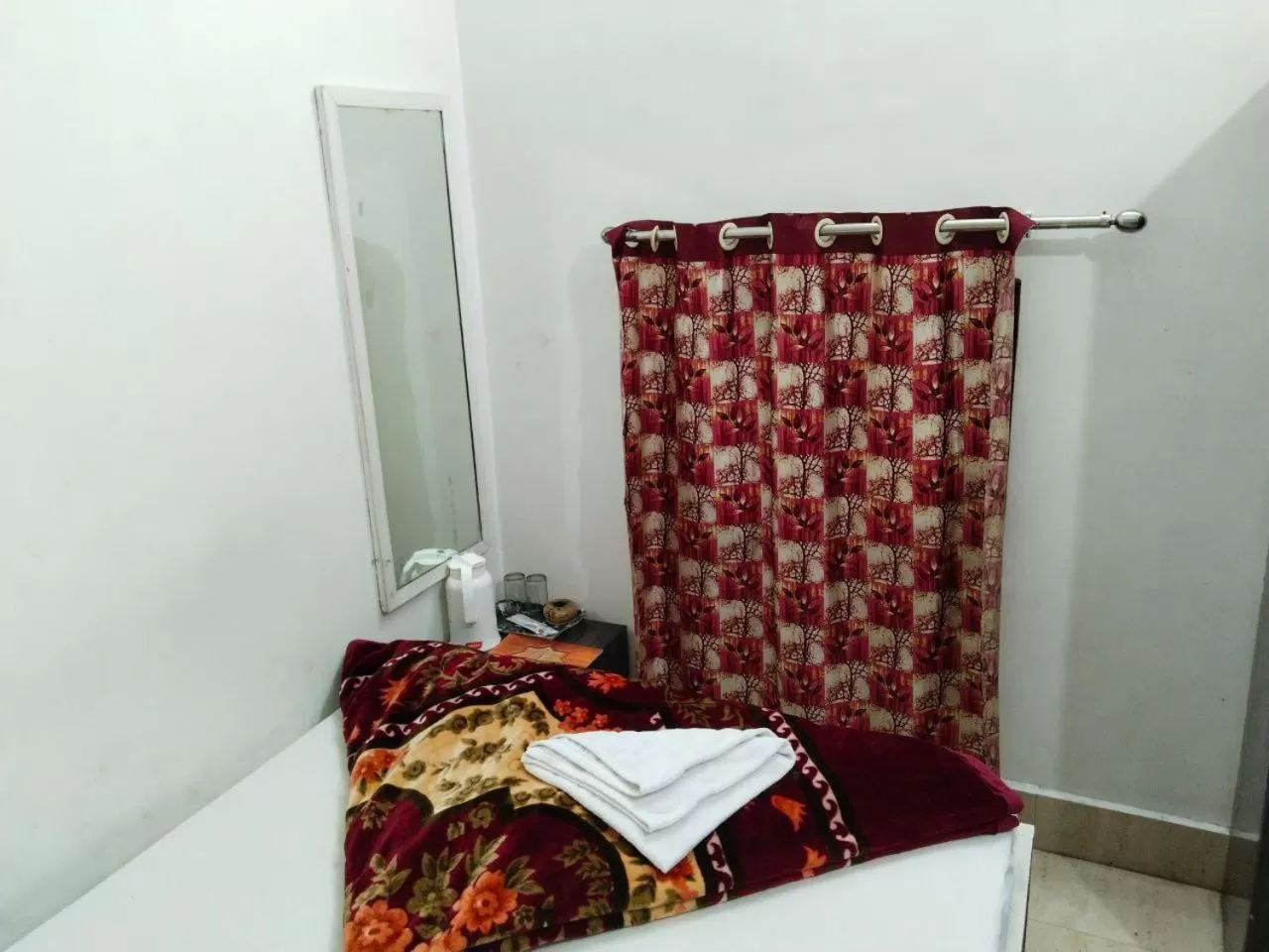 Bed in Hotel Airlines