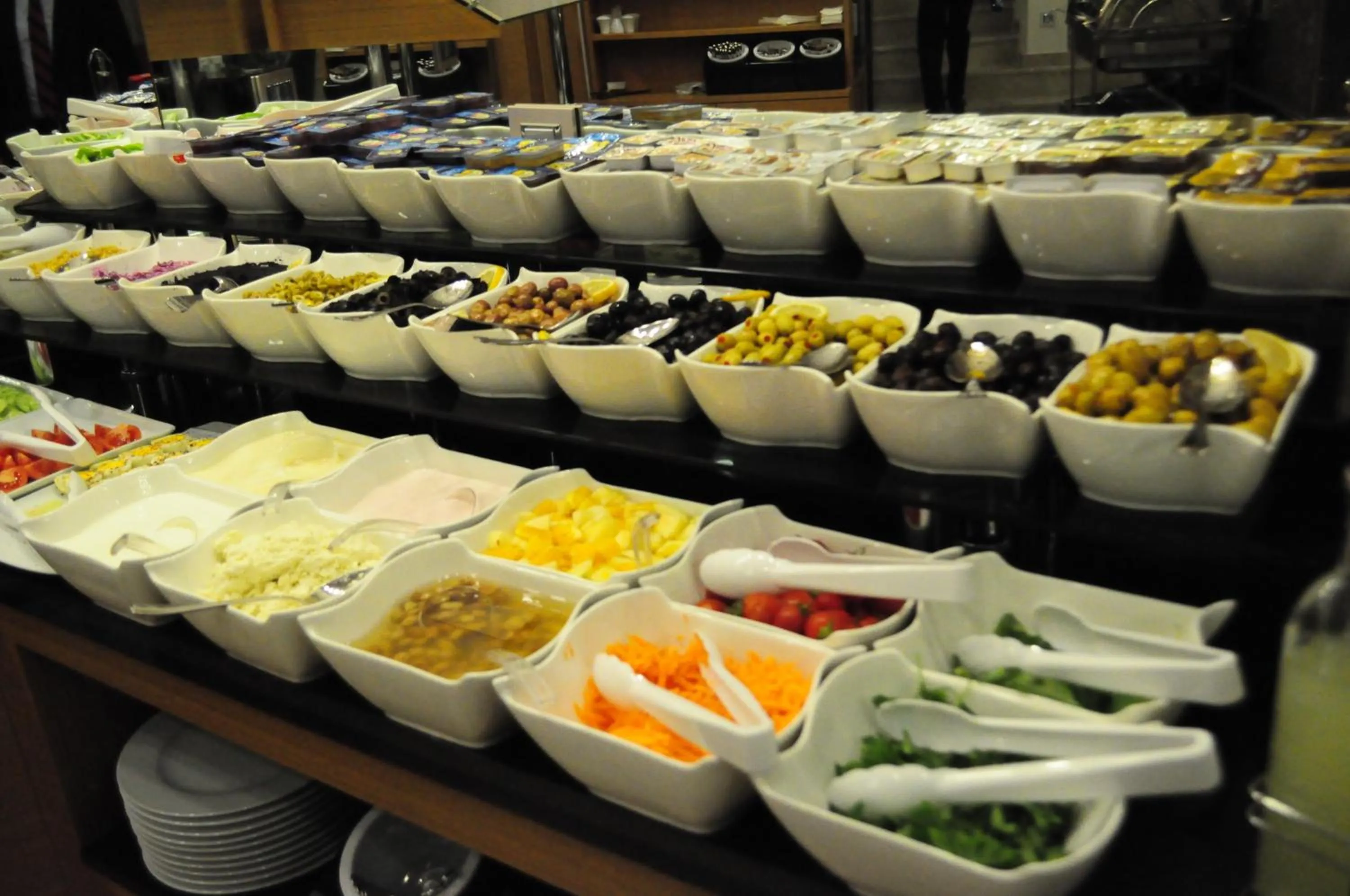 Restaurant/places to eat in Bisetun Hotel