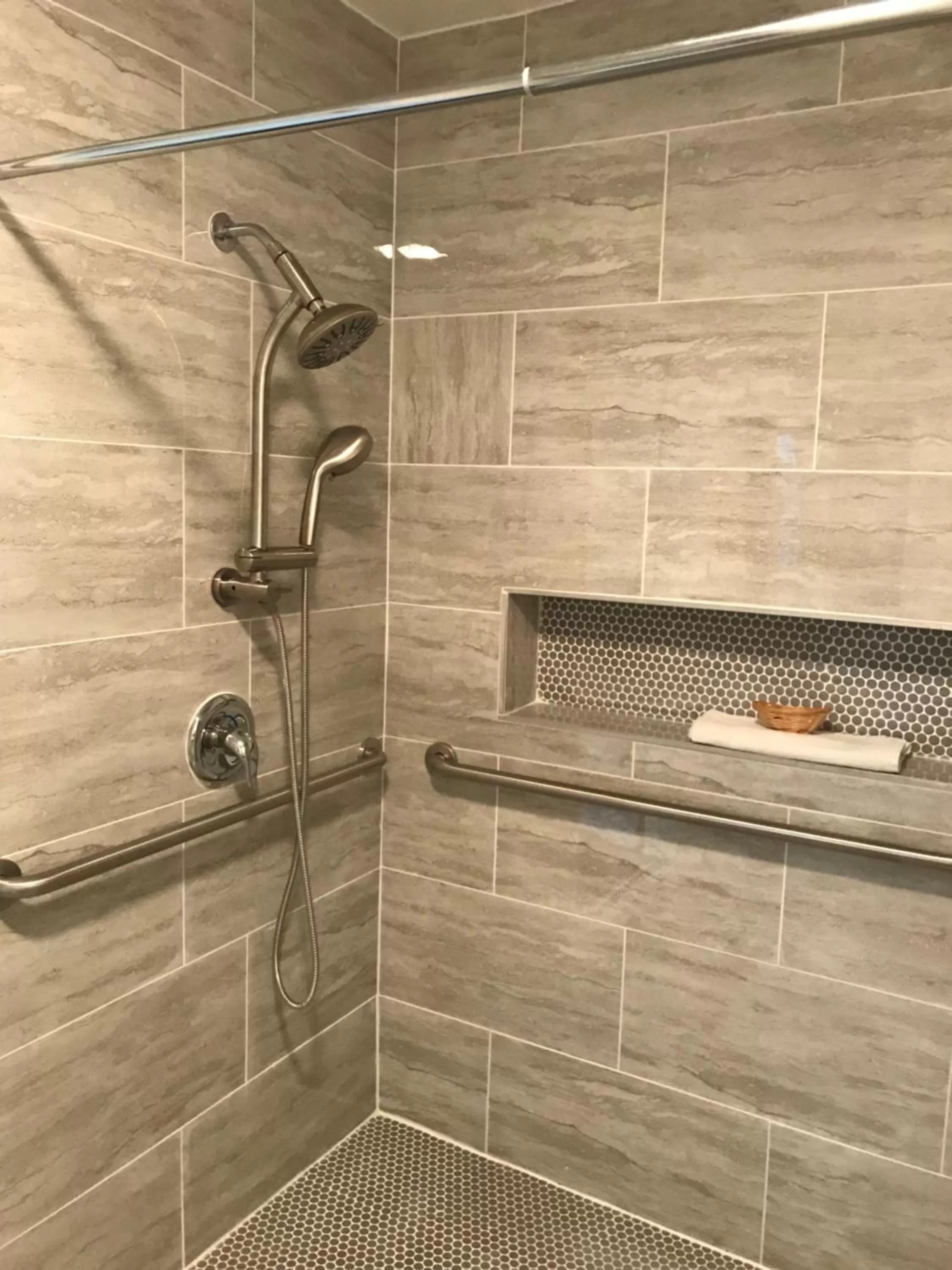 Shower in Desert Inn