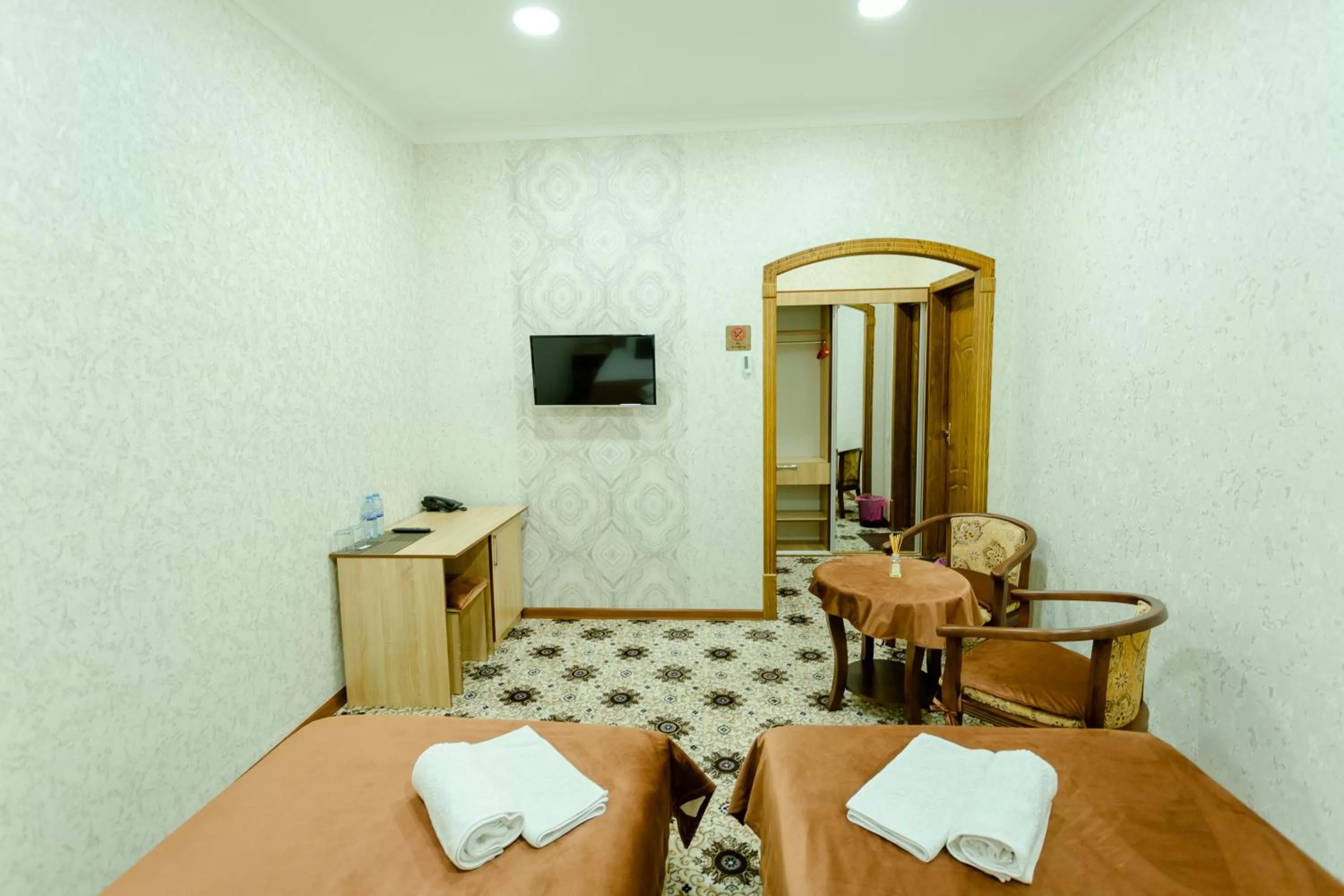 Budget Twin Room in Gala Osiyo Samarkand