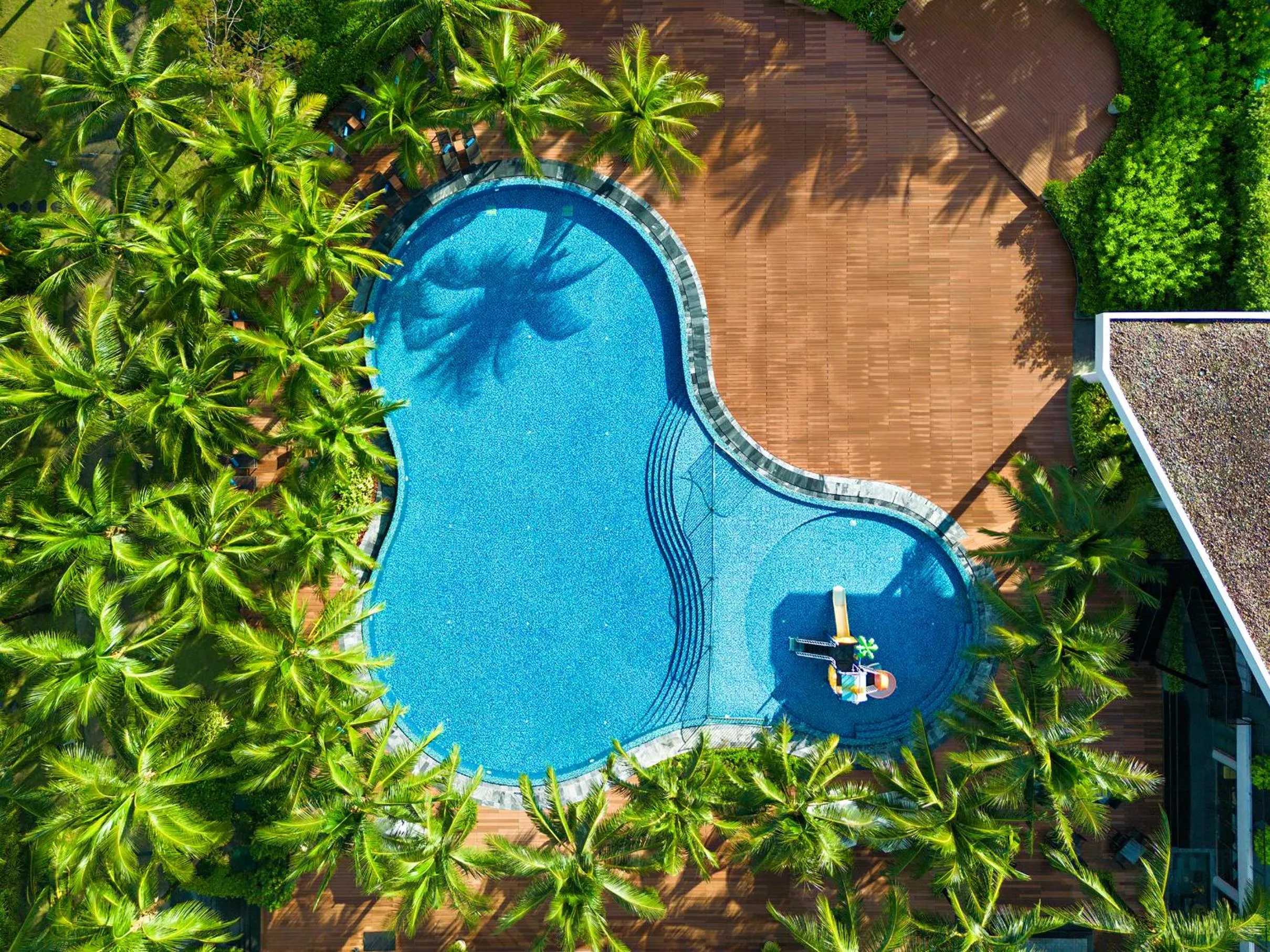 Swimming pool in Best Western Premier Sonasea Villas Phu Quoc