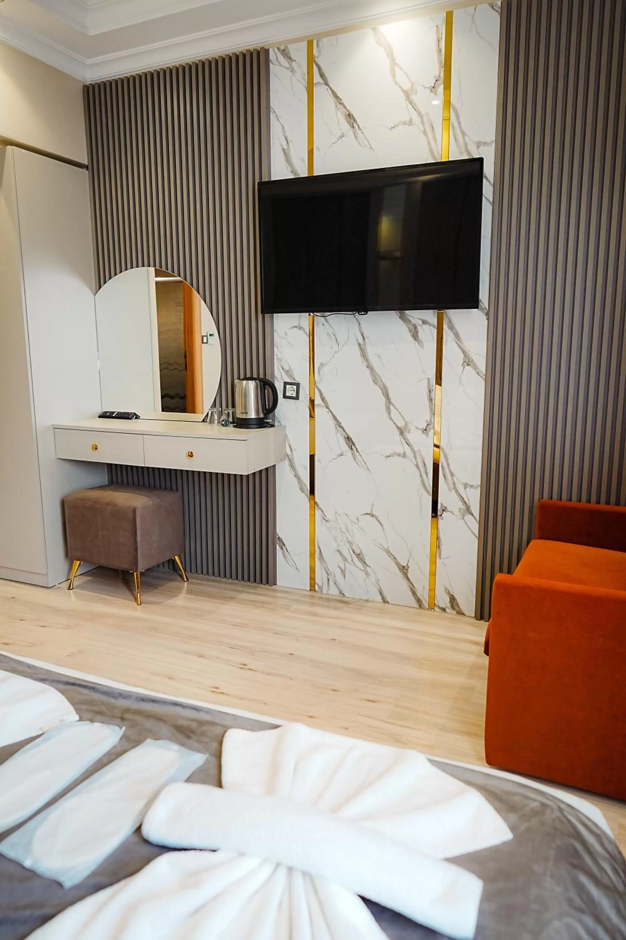 TV and multimedia in Reyyan Hotel