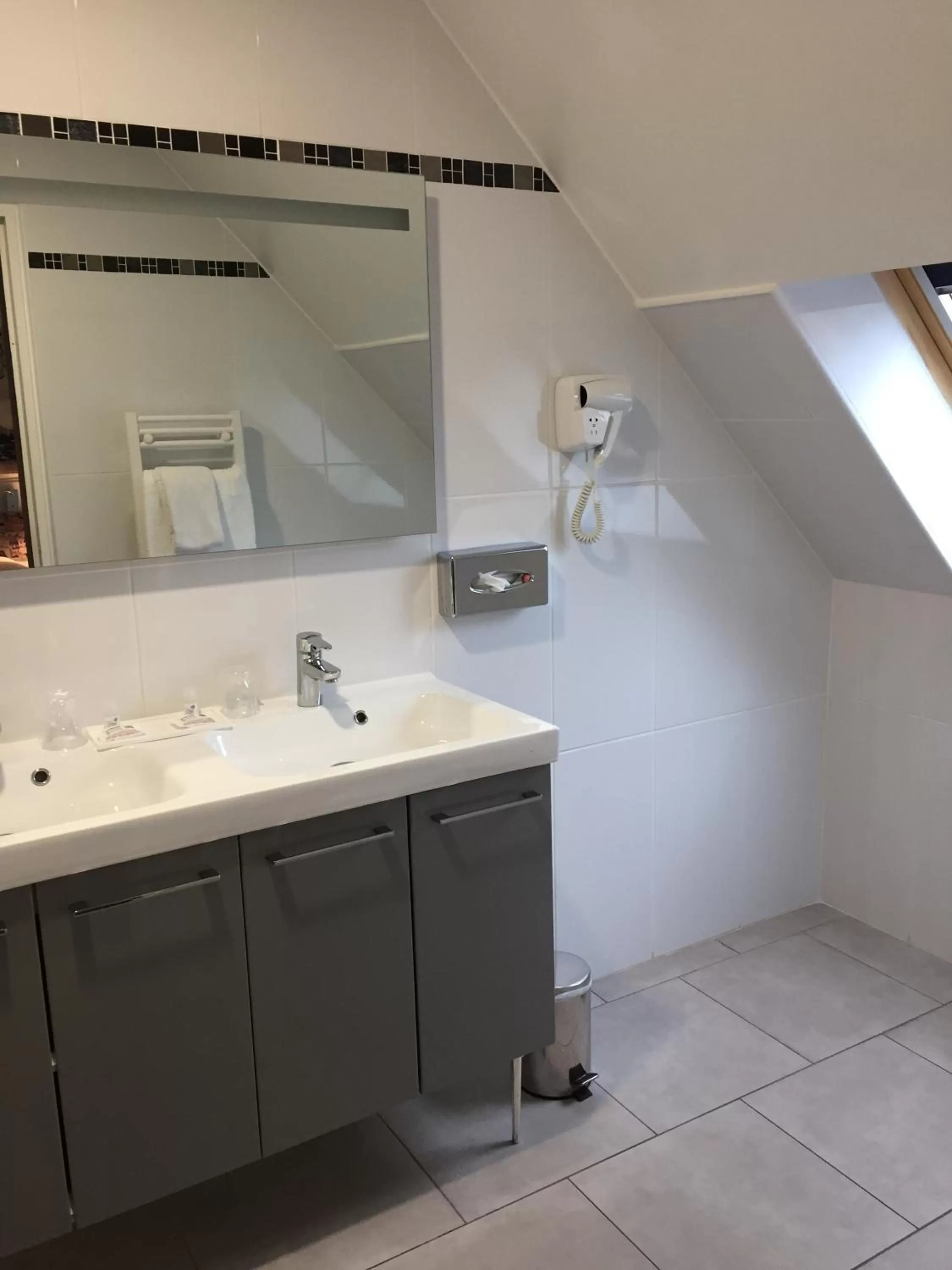 Other in Hotel Le Cardinal Rueil Centre