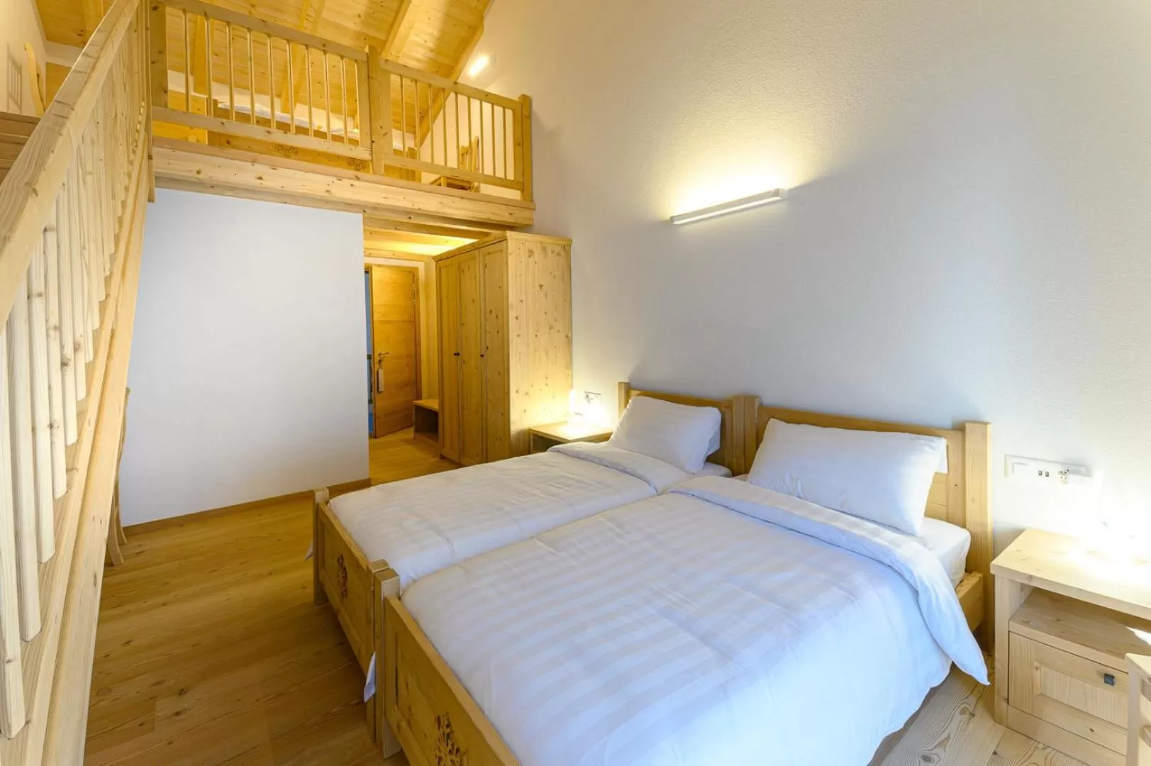 Bedroom, Bed in Hotel Centrale, Typically Swiss