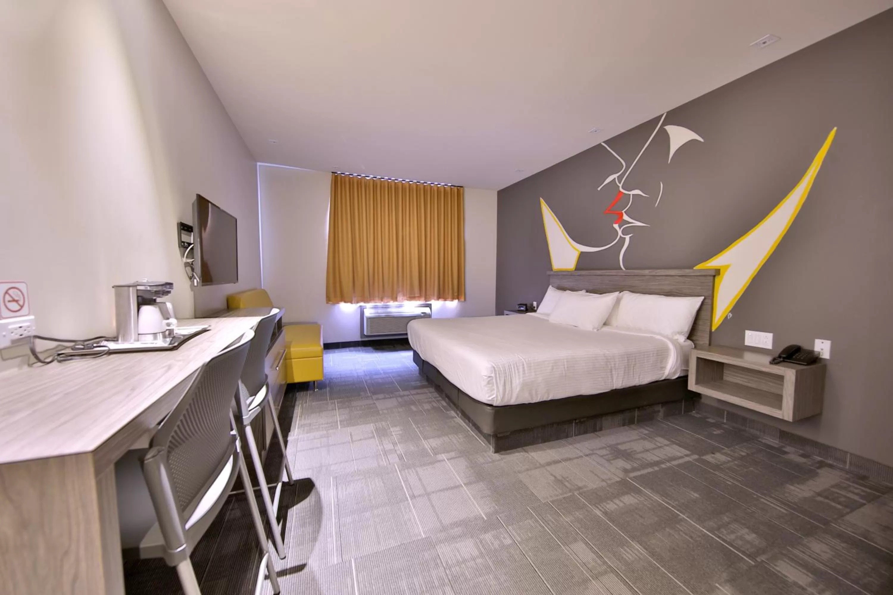 Photo of the whole room, Bed in Hôtel Ô Laval