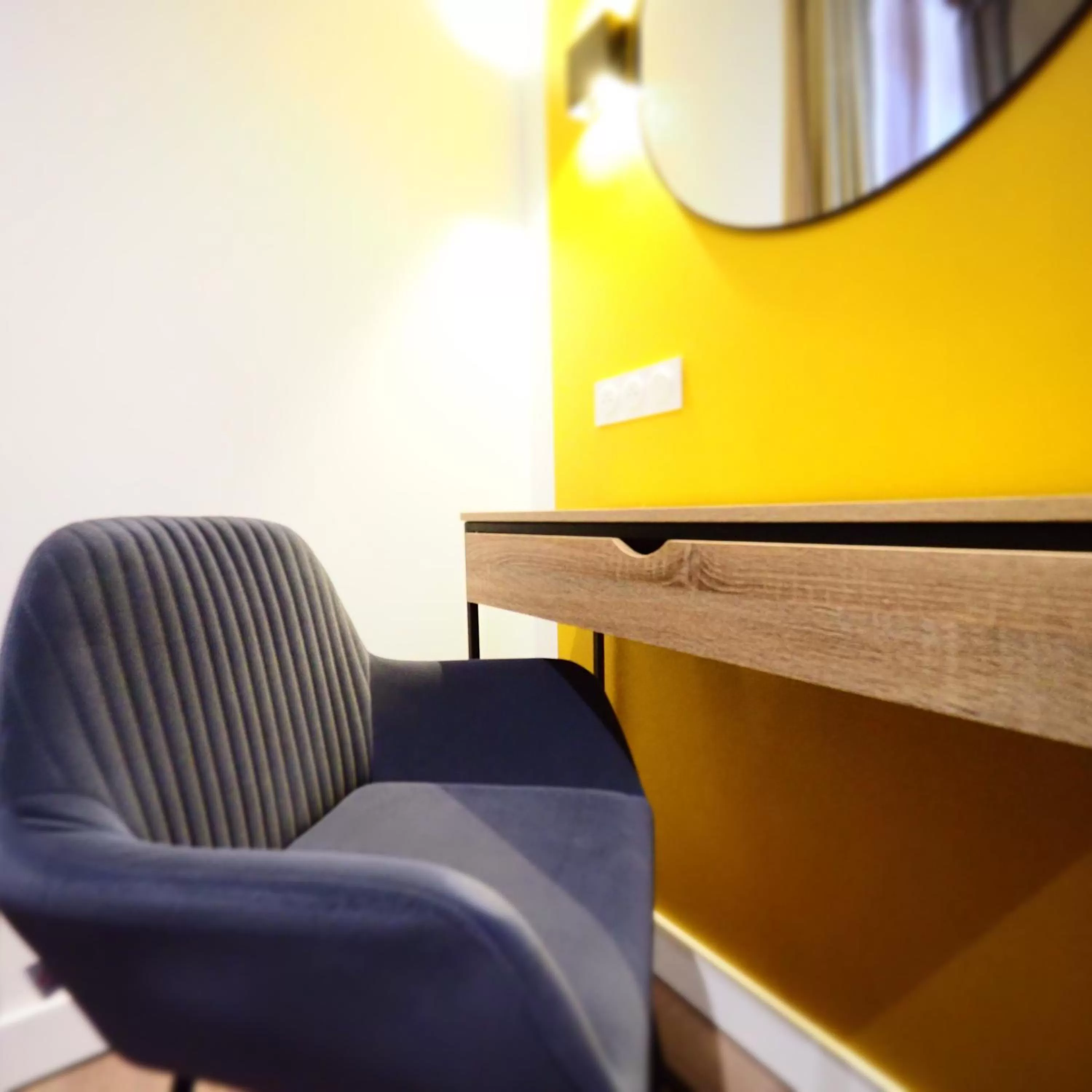 Seating area in Hôtel Le Biarritz - Vichy