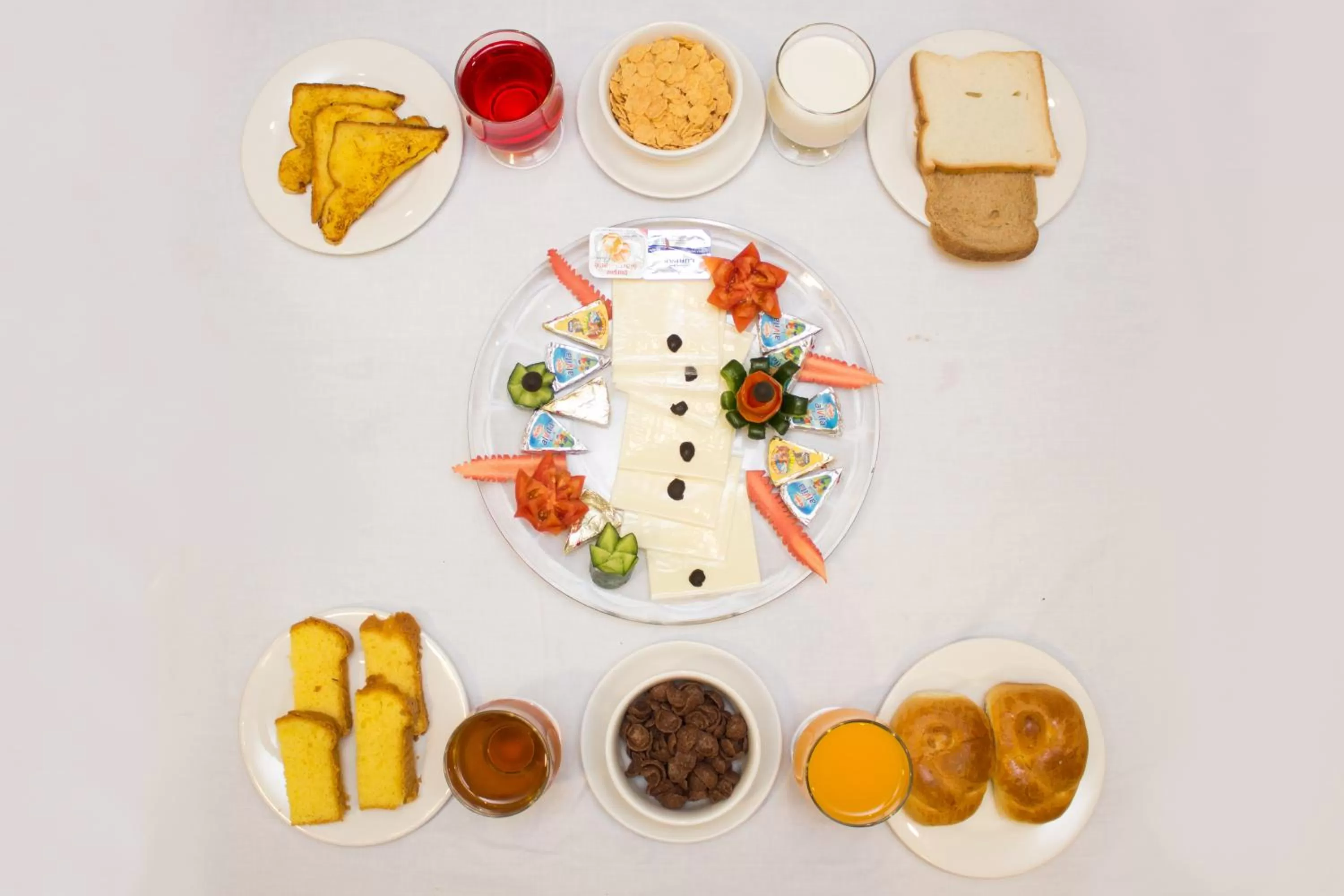 Food and drinks in S Chalet Islamabad