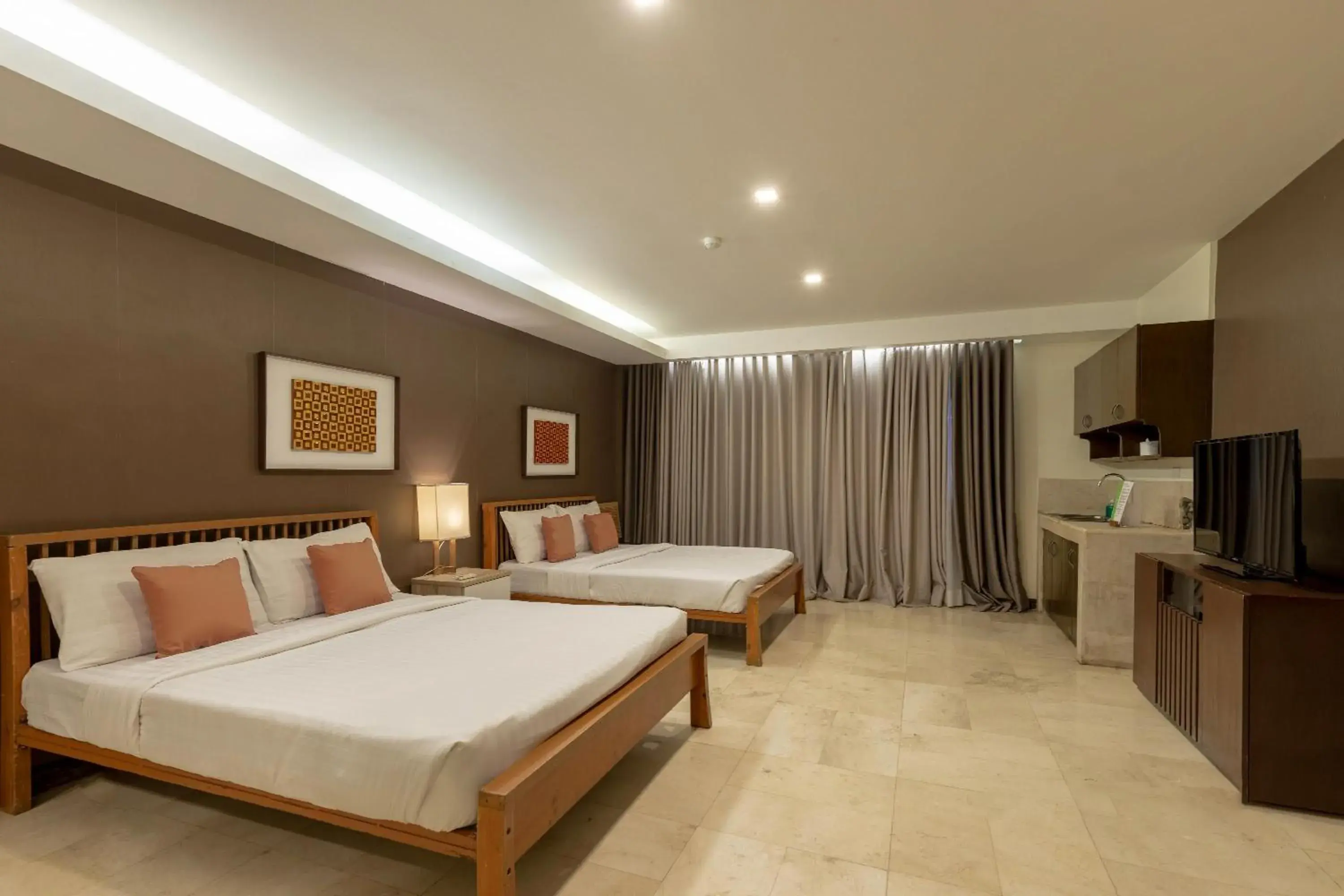 Quadruple Room in Selah Garden Hotel Manila Quadruple Room in Selah Garden Hotel Manila