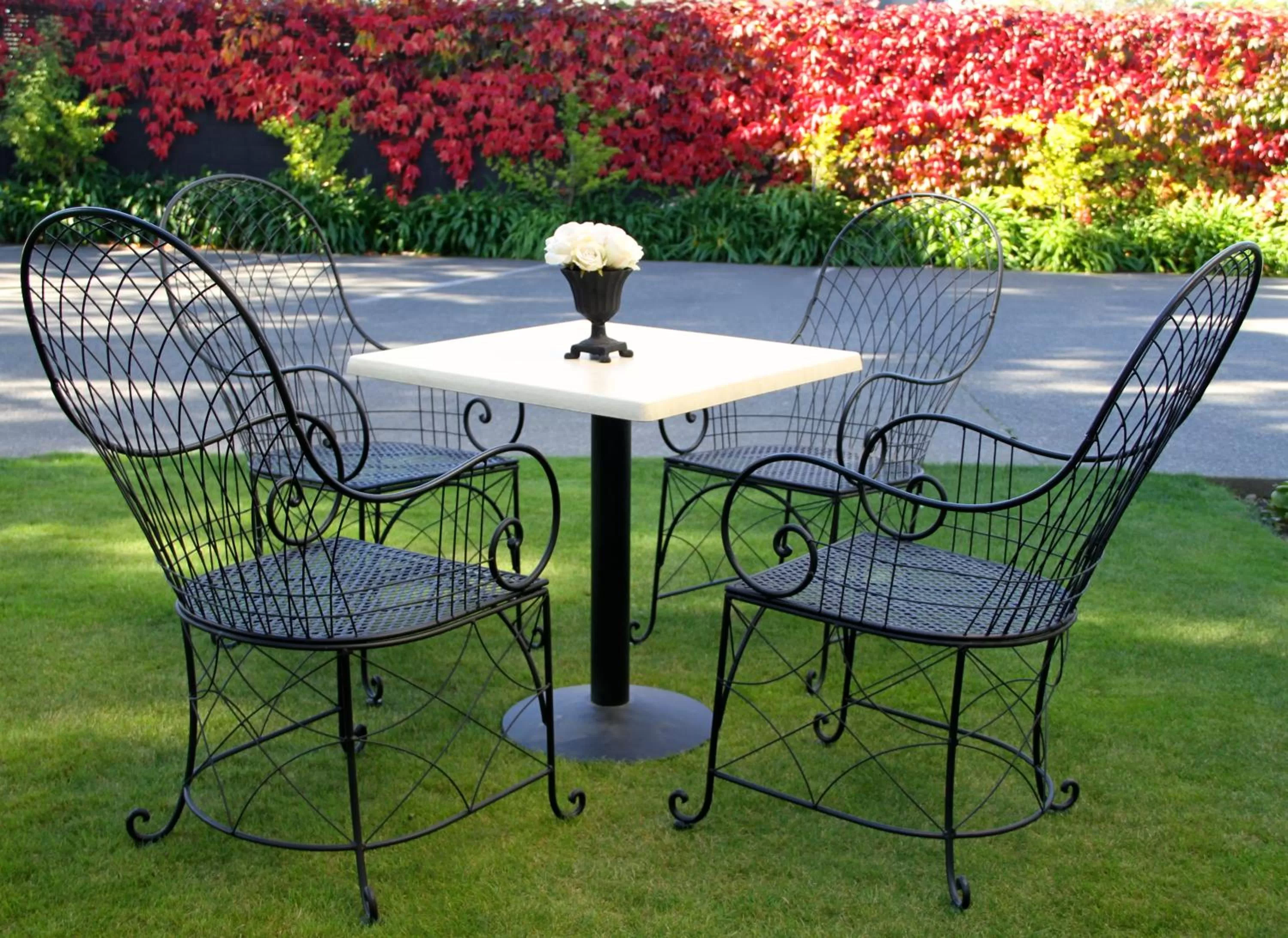 Garden in Merivale Manor