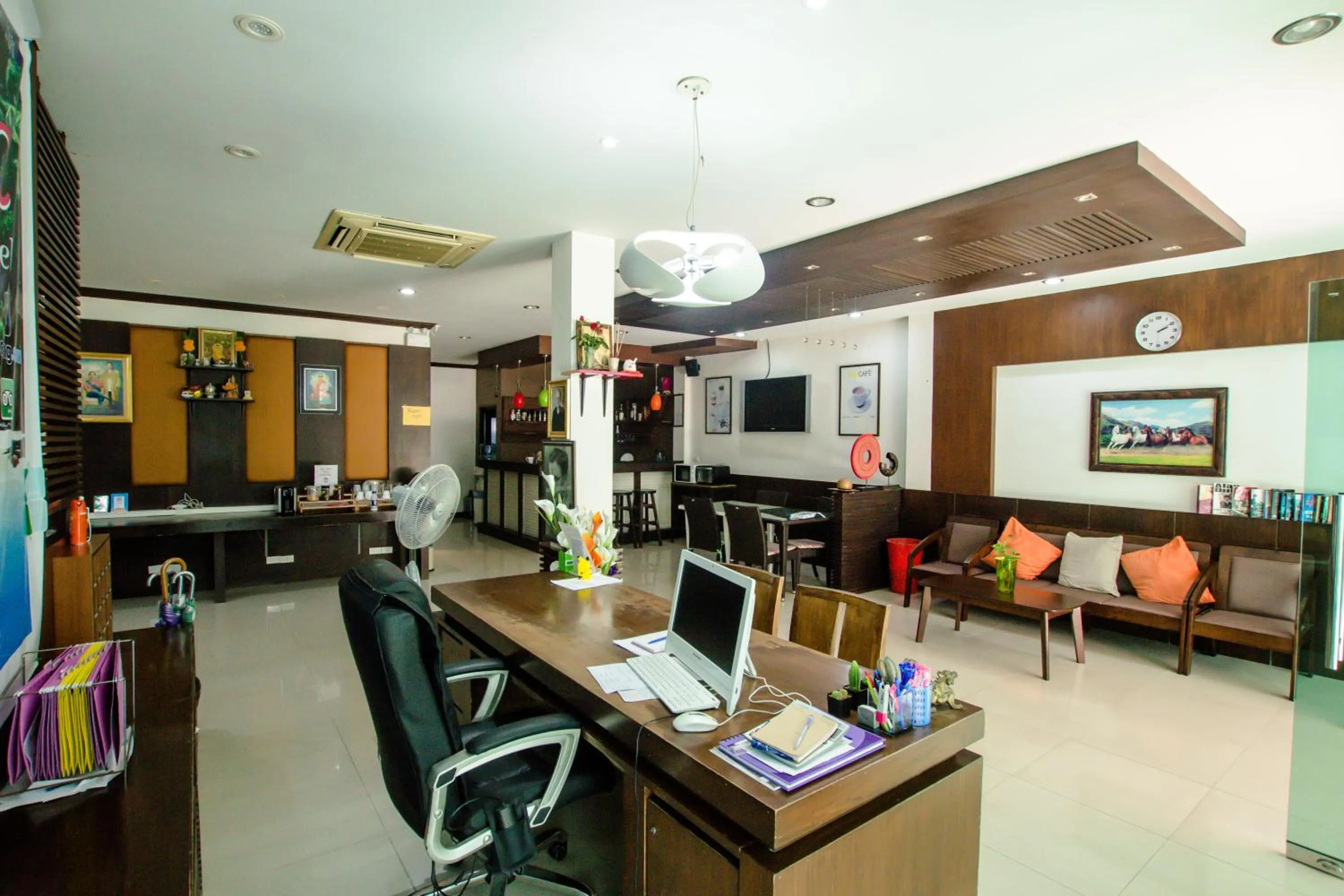 Lobby or reception in Queen Boutique Hotel Chaweng
