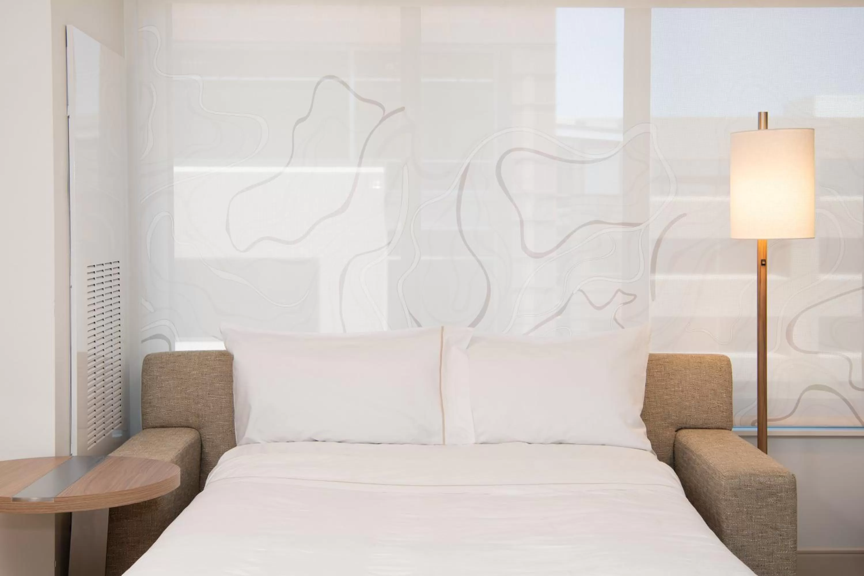 1 Bedroom Suite, 1 King, Sofa bed in Element Scottsdale at SkySong