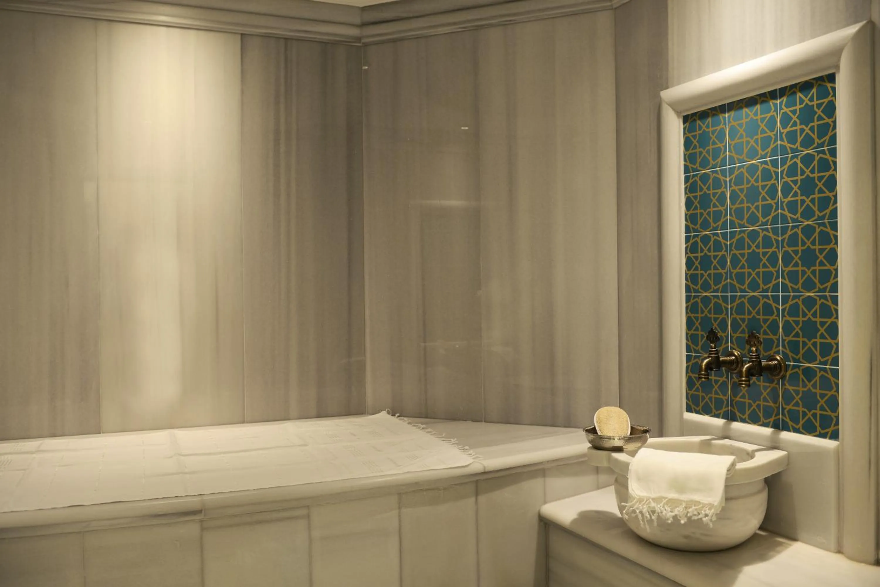 Steam room in Hotel Morione & Spa Center