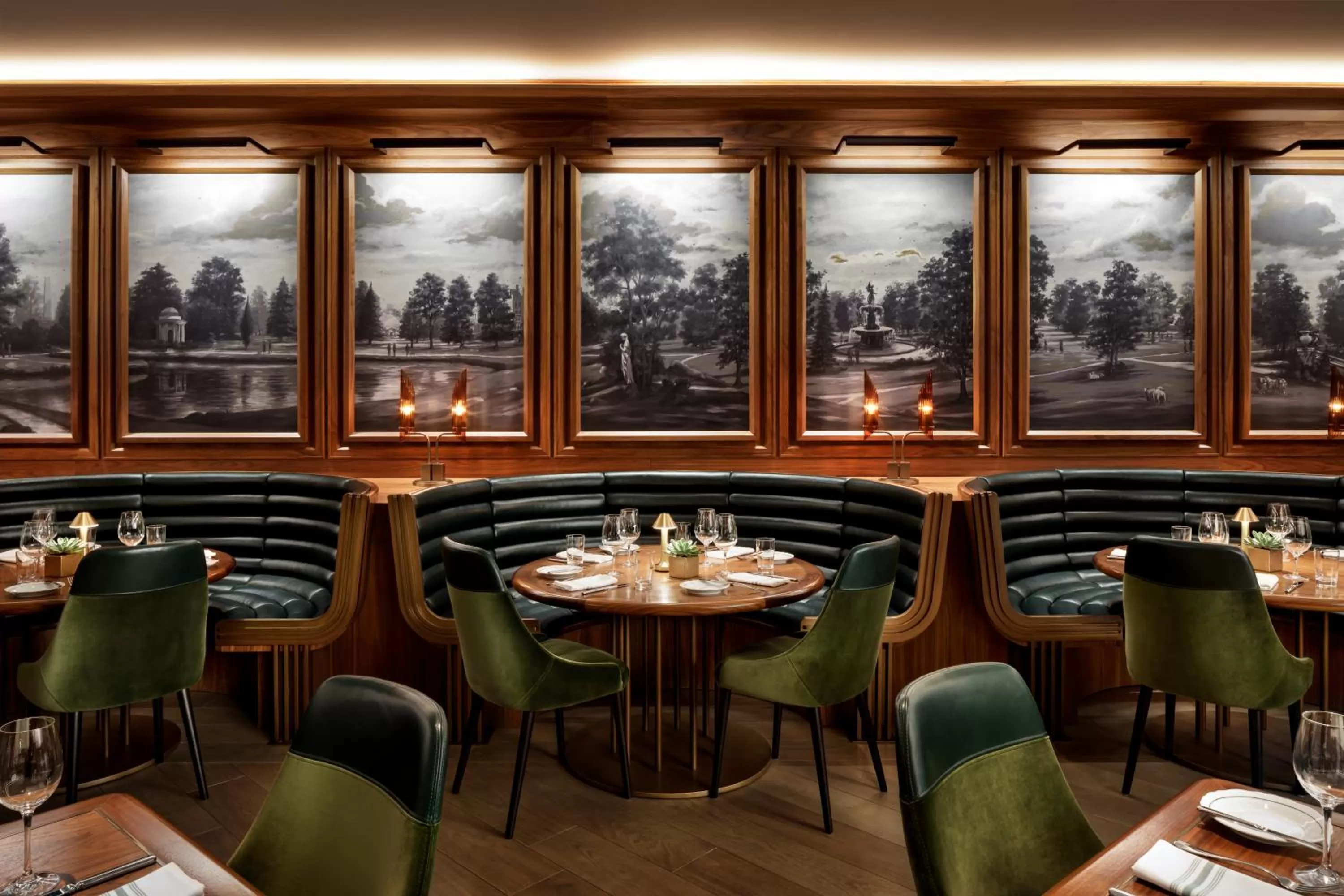 Restaurant/places to eat in Fairmont Royal York Hotel