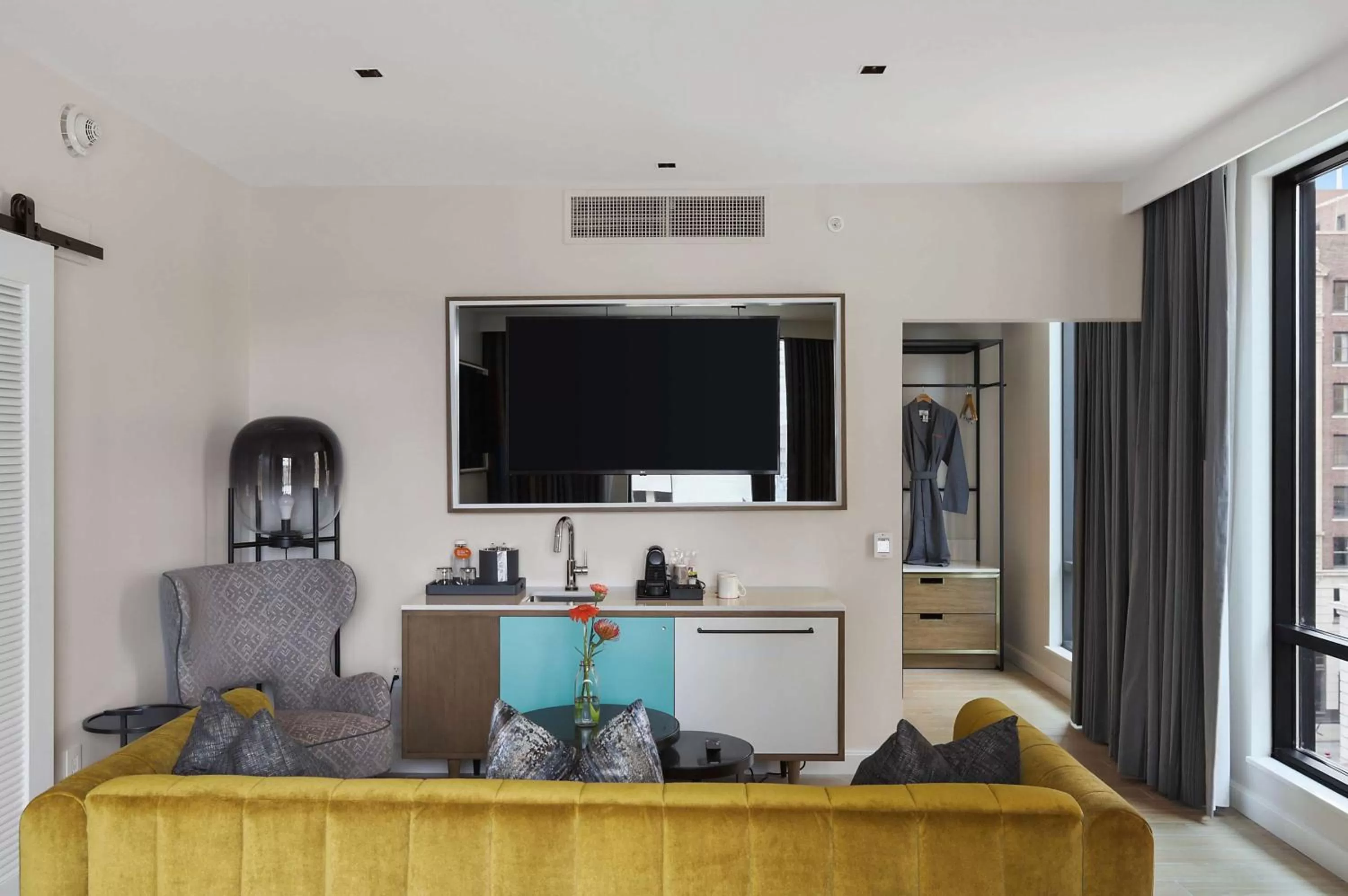 Living room in Canopy By Hilton Memphis Downtown