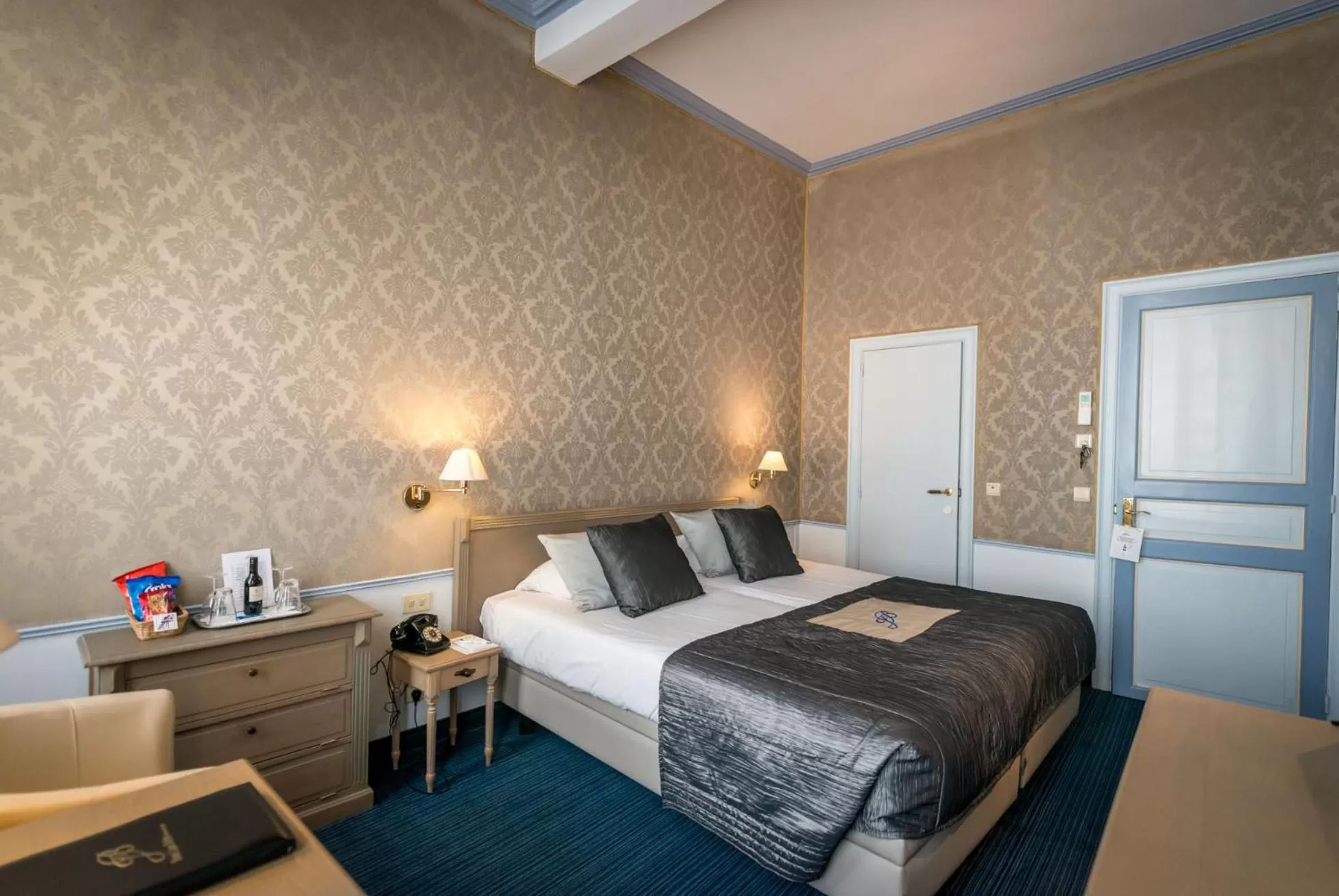 Bed in Hotel Jan Brito