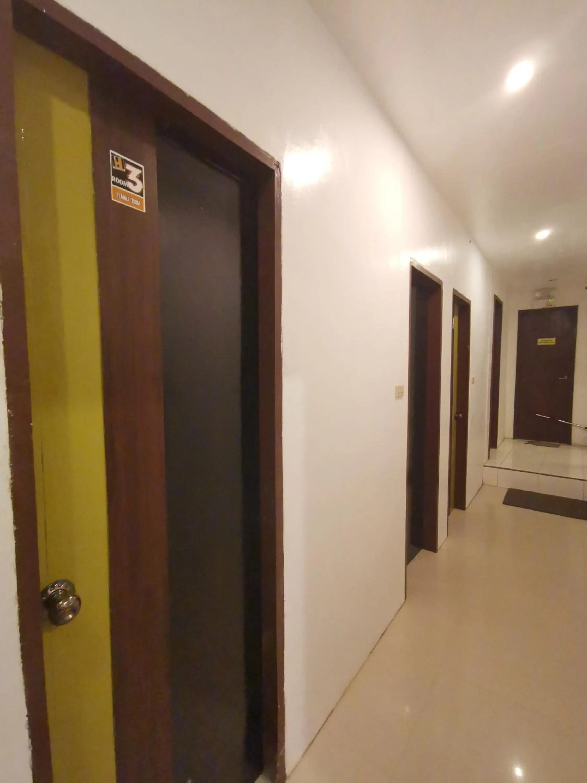 Decorative detail in One Hostel - El Nido