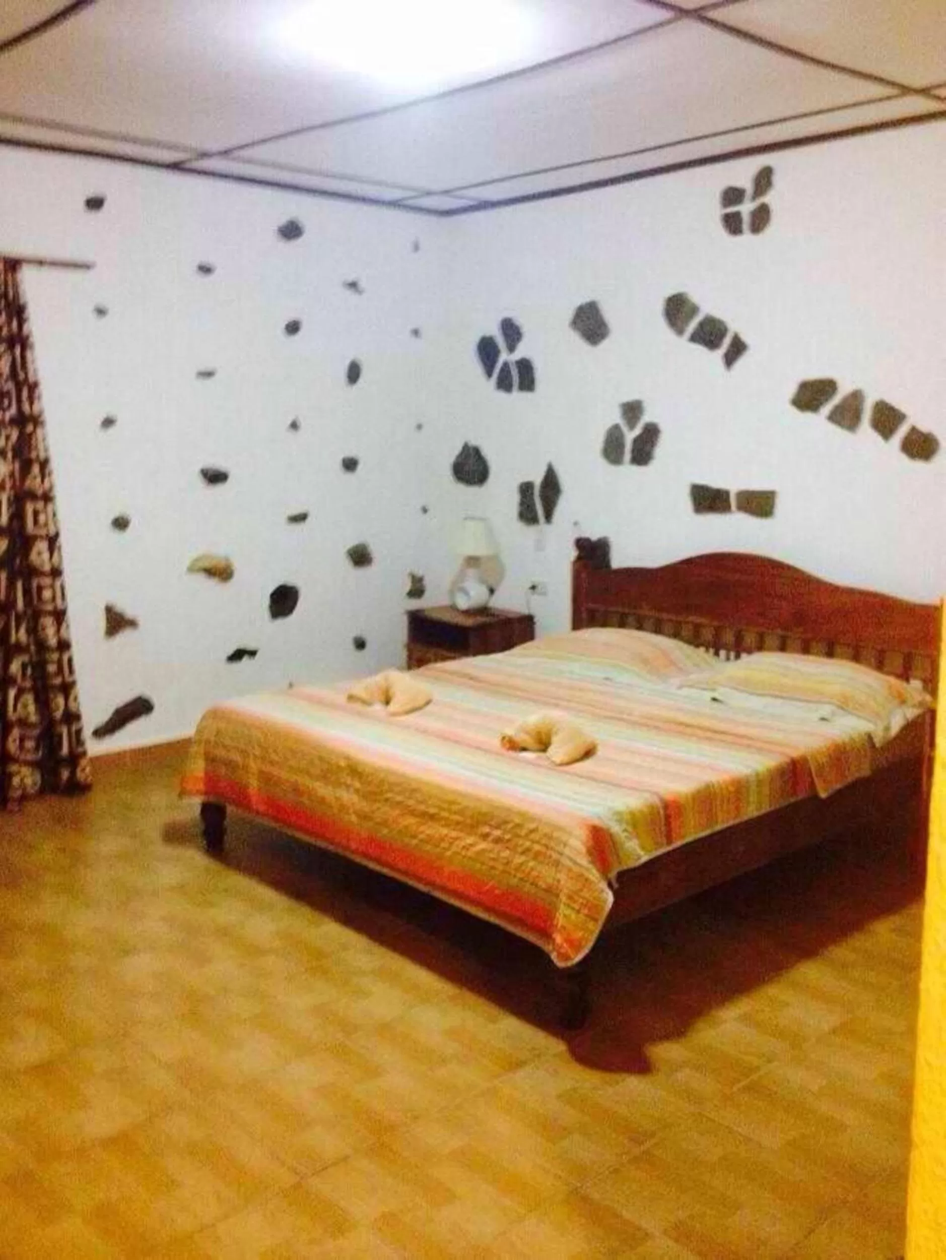 Bedroom, Bed in TipTop Hotel, Resto and Delishop