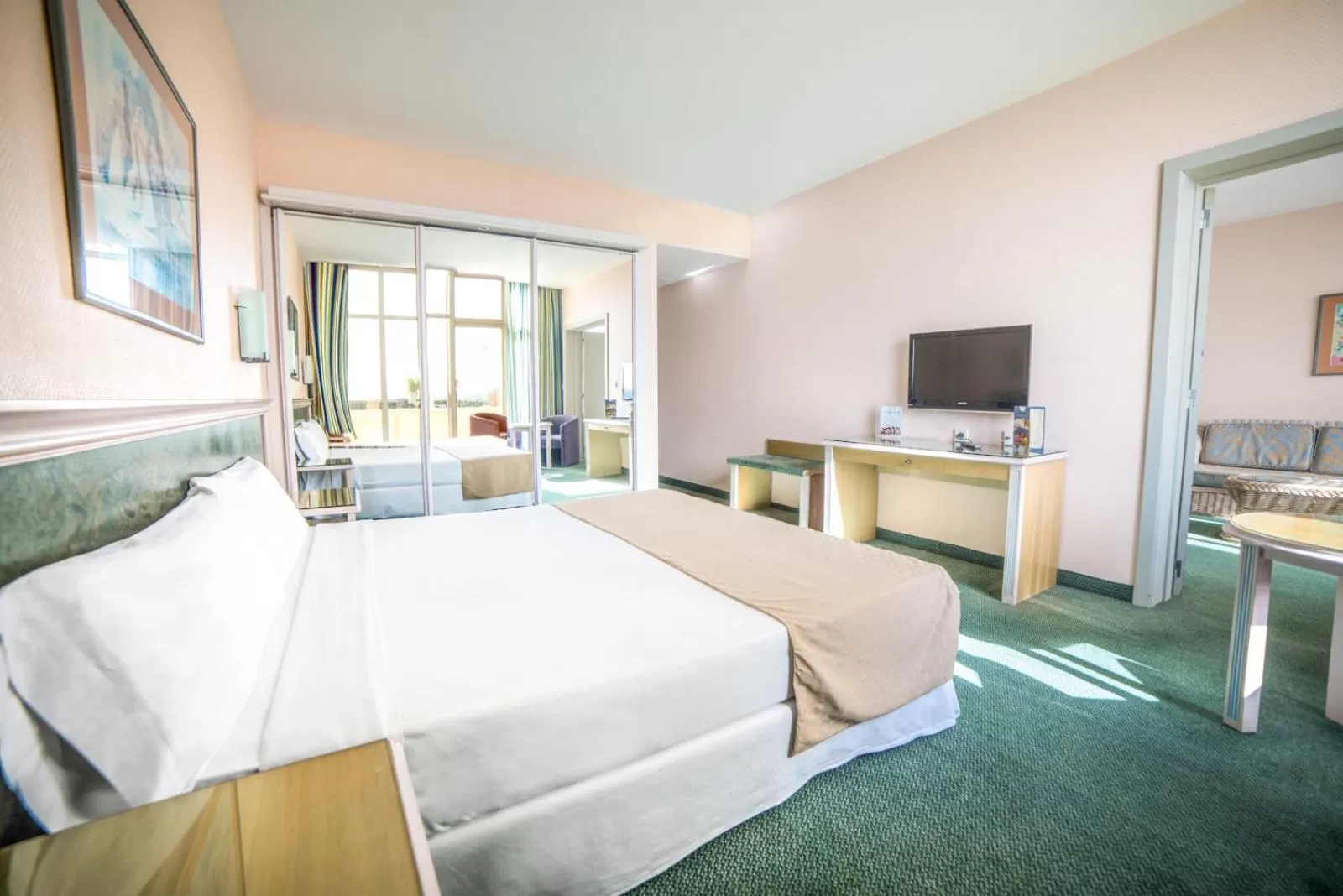 Bed in Beatriz Costa & Spa