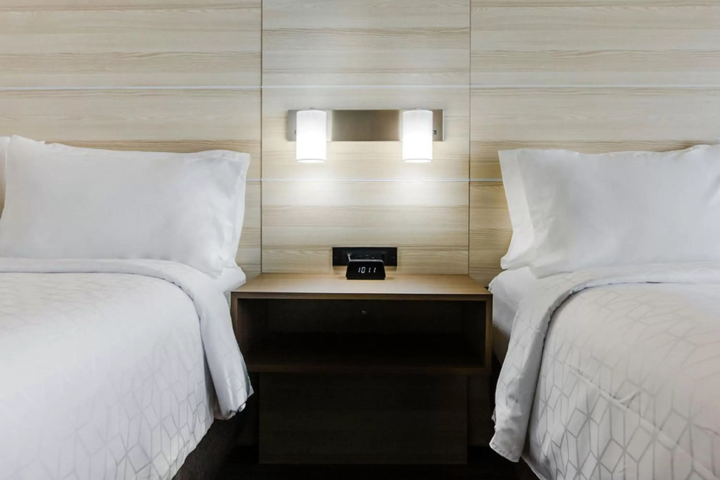 Double Room with Two Double Beds - Non-Smoking in Holiday Inn Express & Suites Edmonton N - St Albert, an IHG Hotel Double Room with Two Double Beds - Non-Smoking in Holiday Inn Express & Suites Edmonton N - St Albert, an IHG Hotel