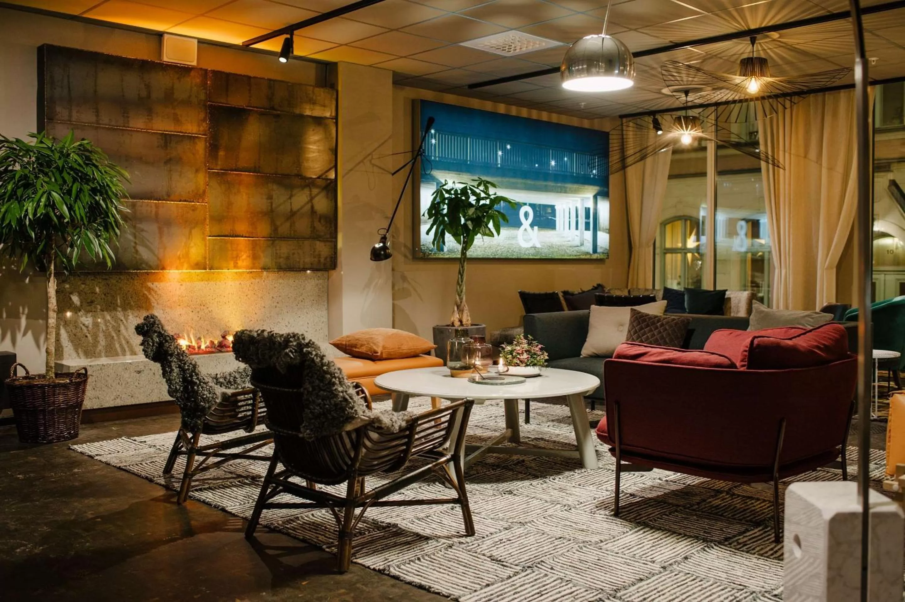 Property building in Best Western and hotel