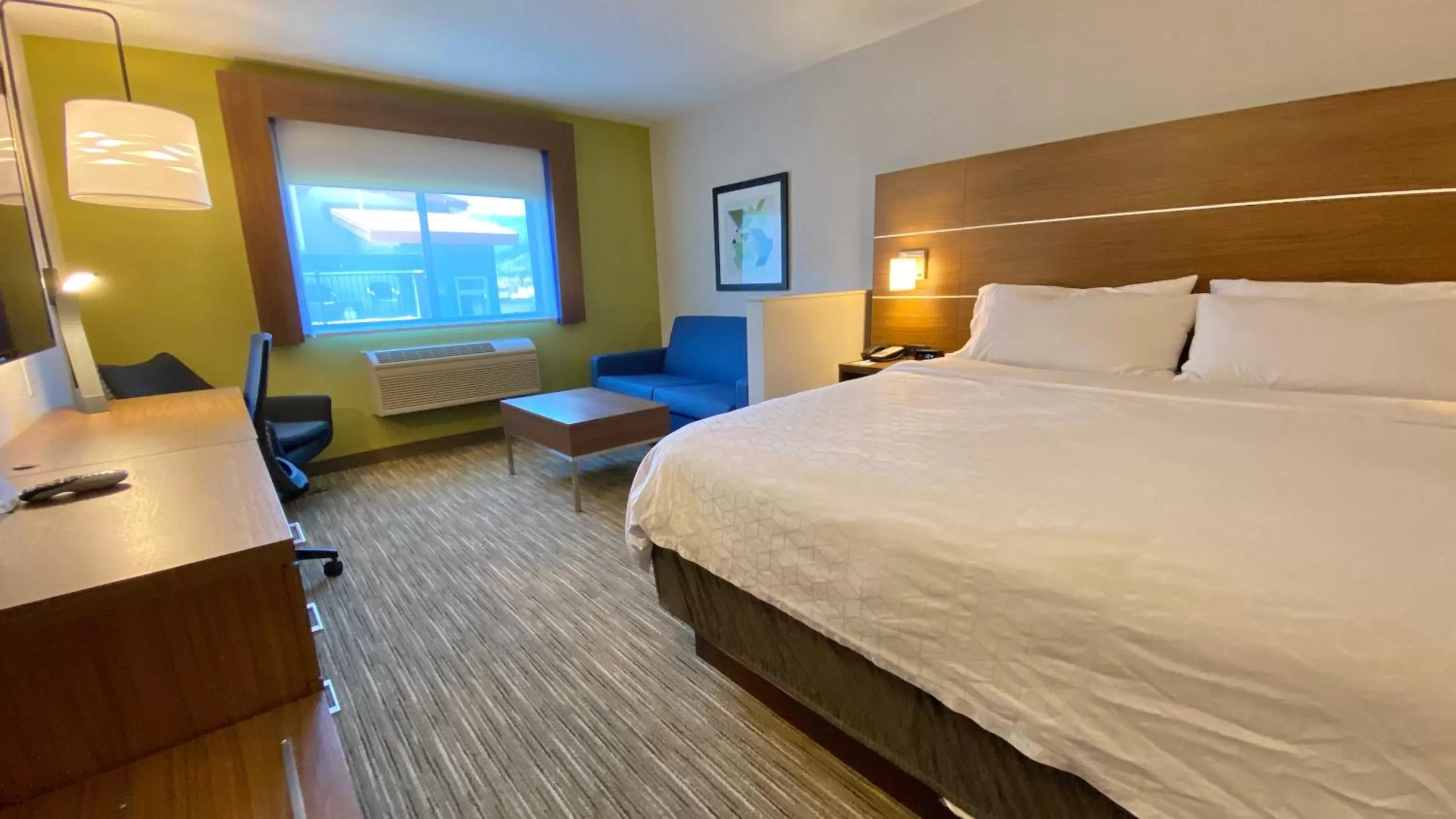 Bedroom, Bed in Holiday Inn Express Park City by IHG