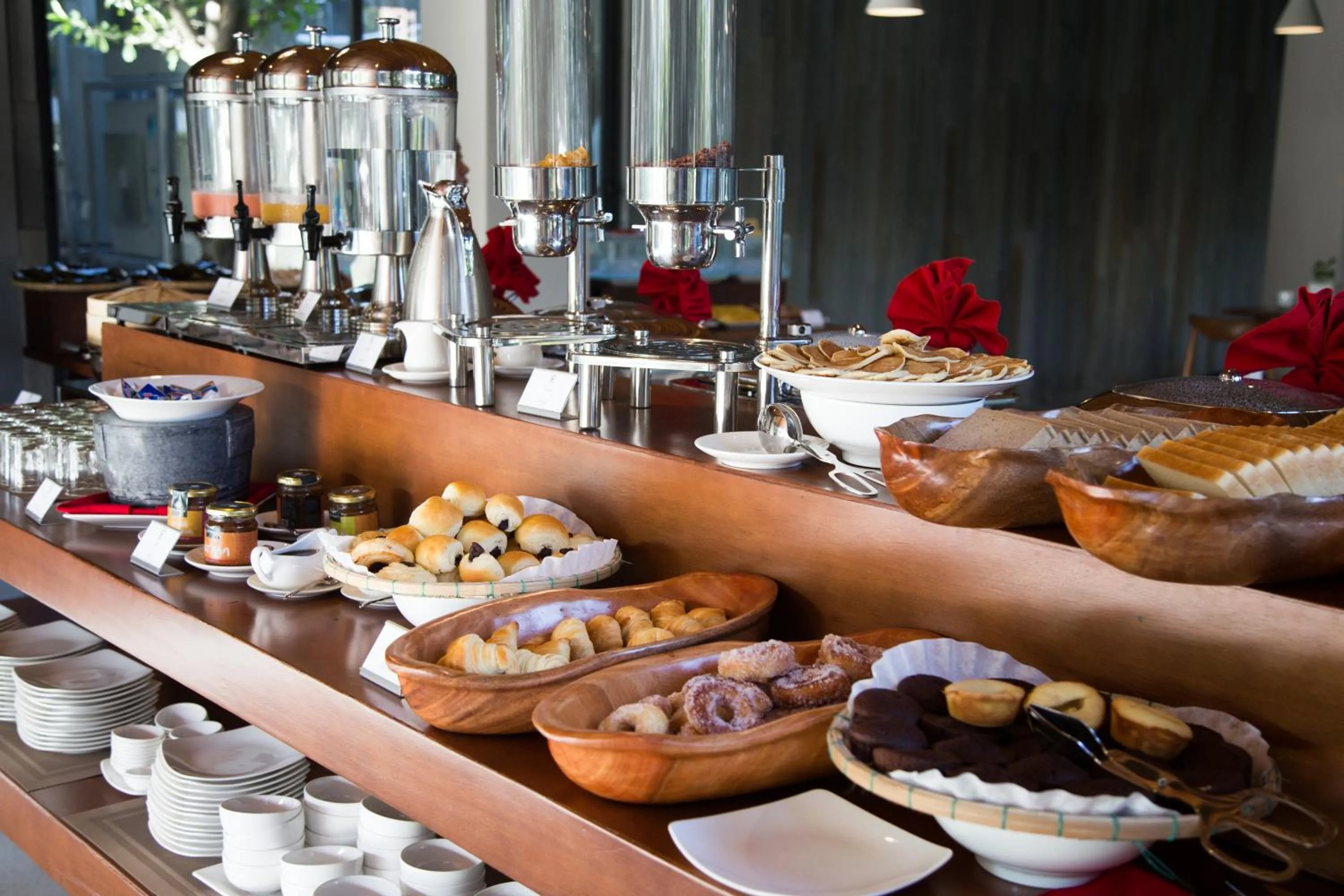 Breakfast in Mulberry Collection Silk Eco