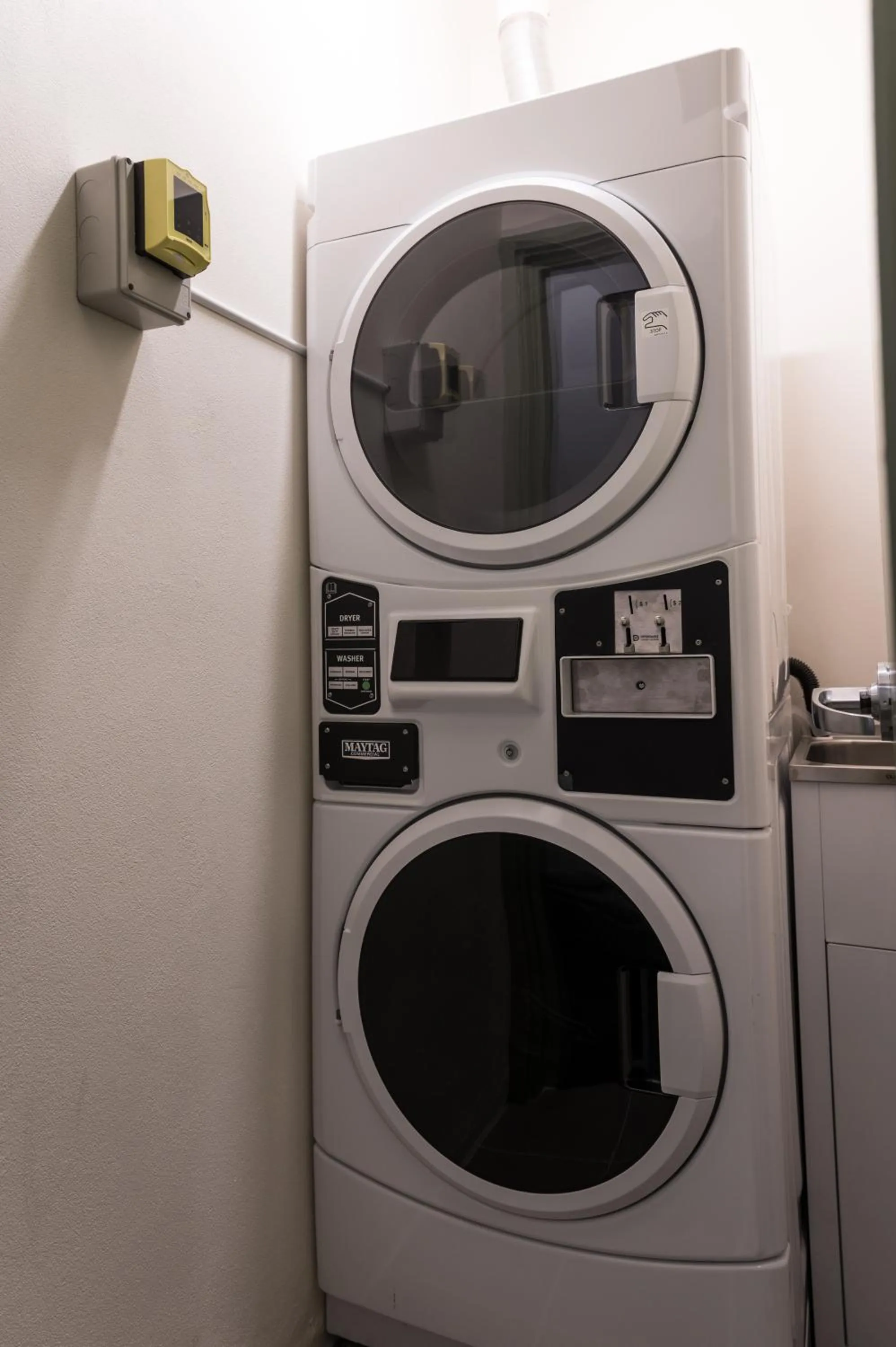 laundry in Sydney Central Inn