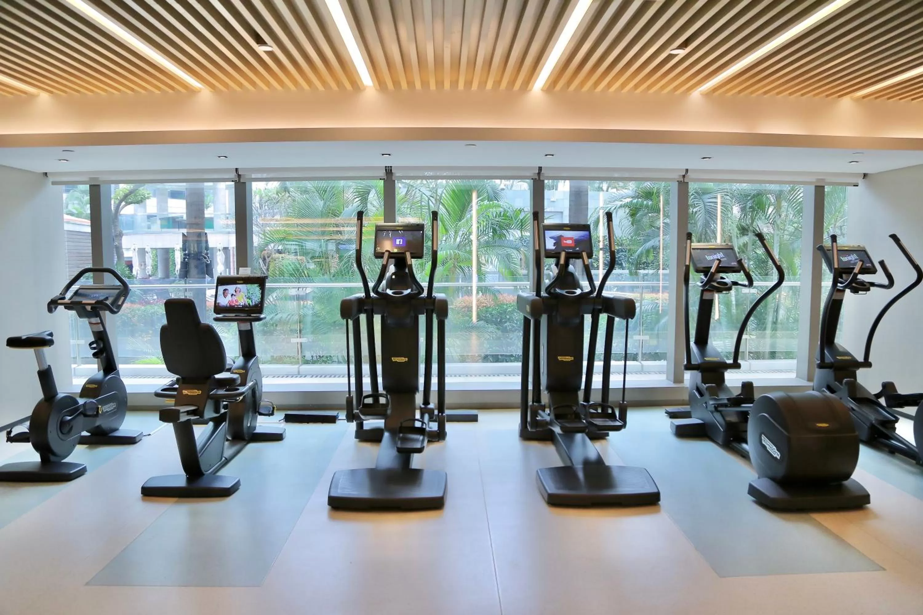 Fitness centre/facilities in Jumeirah Guangzhou