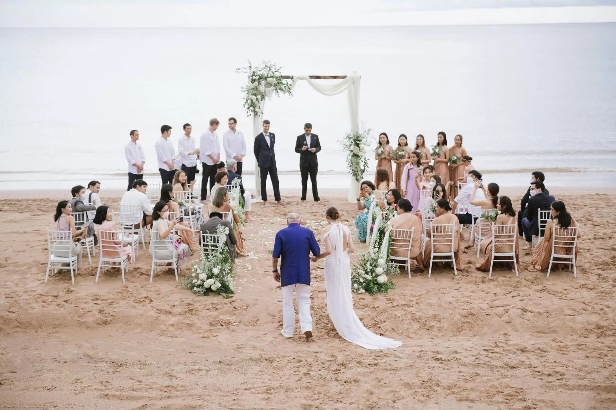 wedding in Ban Saithong Beach Resort