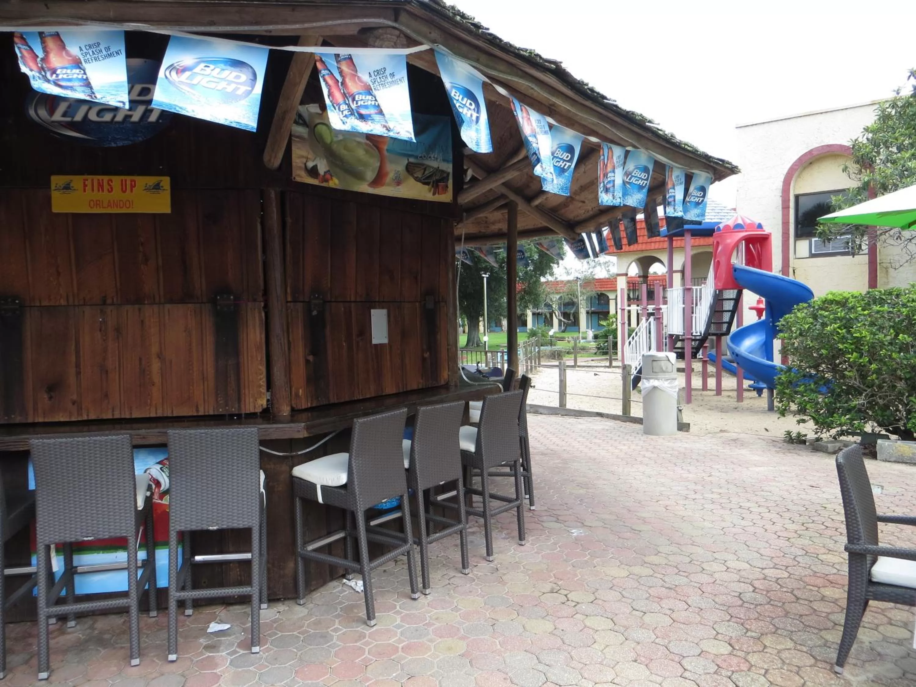 Day in Maingate Lakeside Resort